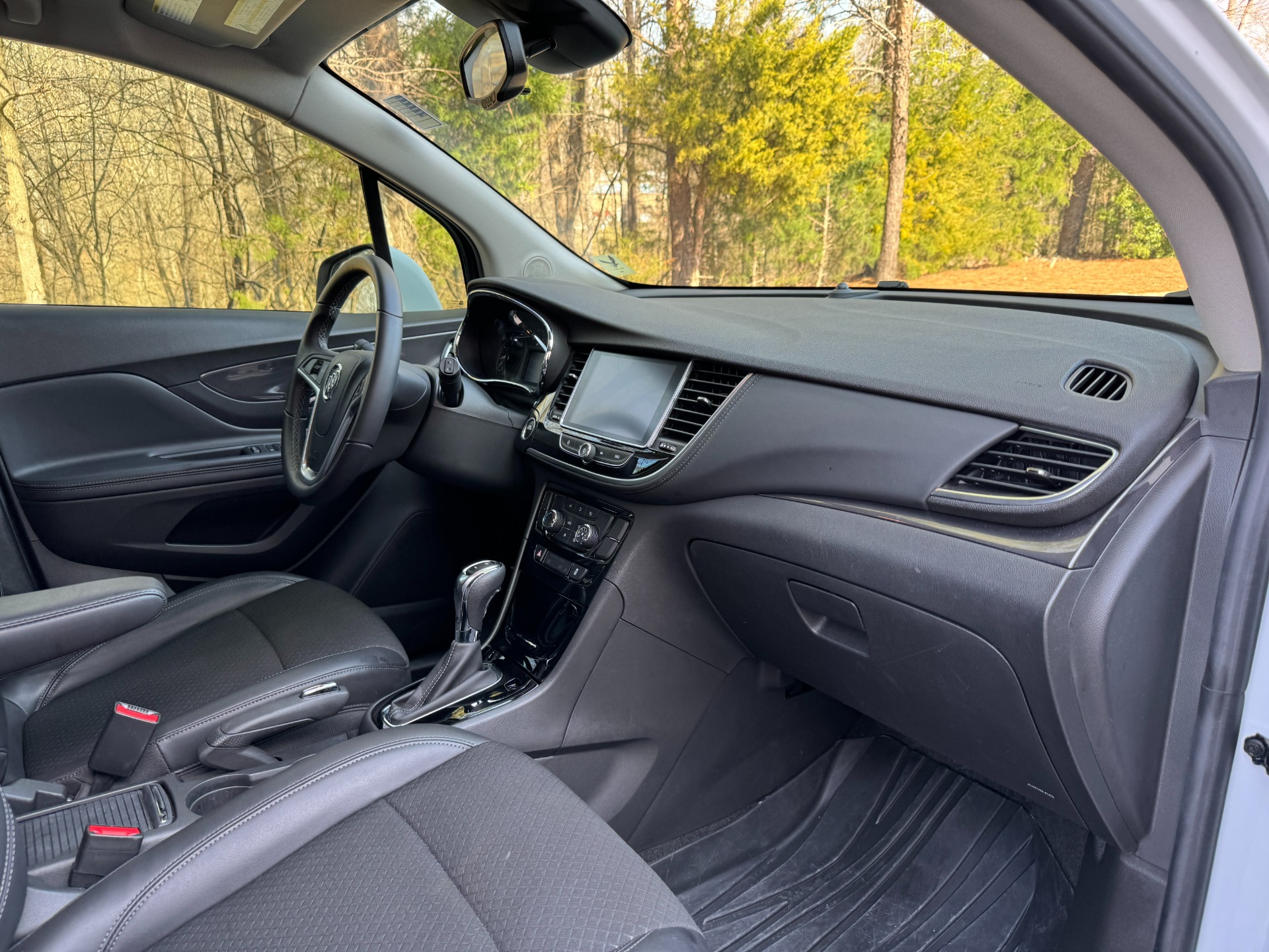 Used 2021 Buick Encore Preferred PREFERRED PKG for sale Sold at Formula Imports in Charlotte NC 28227 36