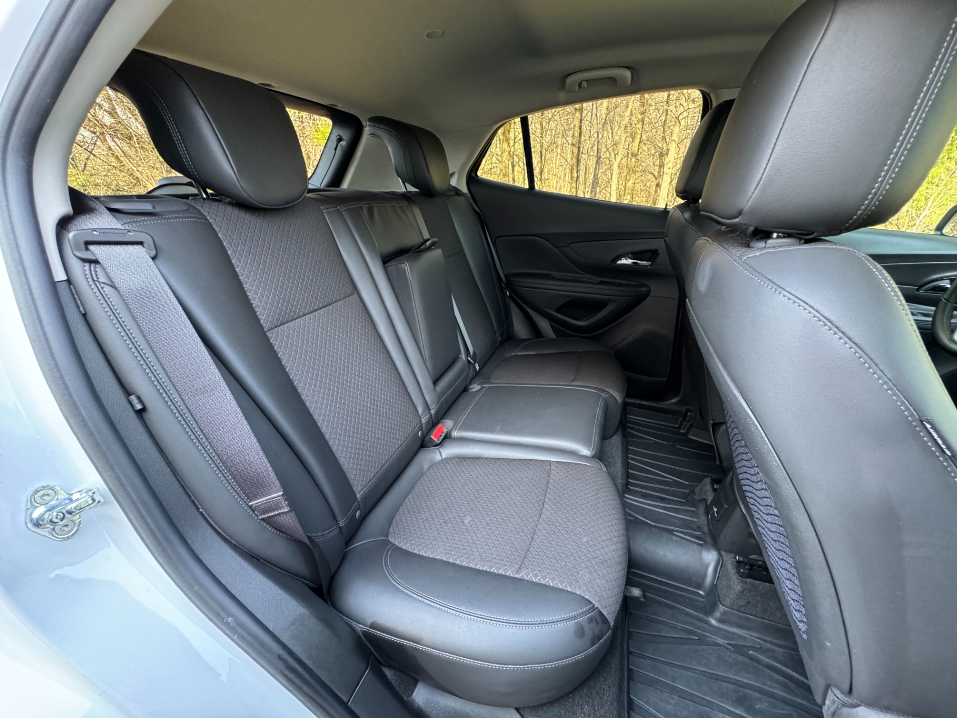 Used 2021 Buick Encore Preferred PREFERRED PKG for sale Sold at Formula Imports in Charlotte NC 28227 39