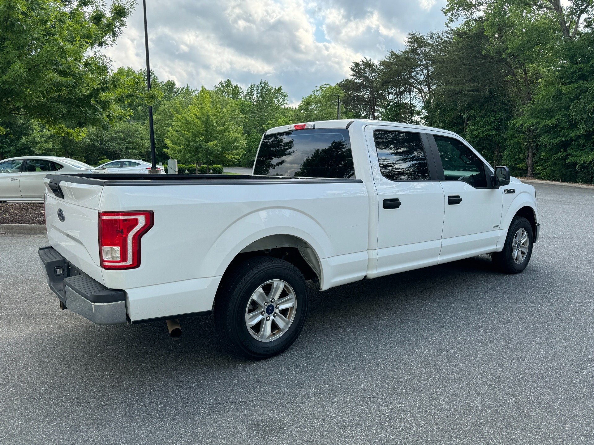 Used 2017 Ford F-150 XL for sale Sold at Formula Imports in Charlotte NC 28227 12
