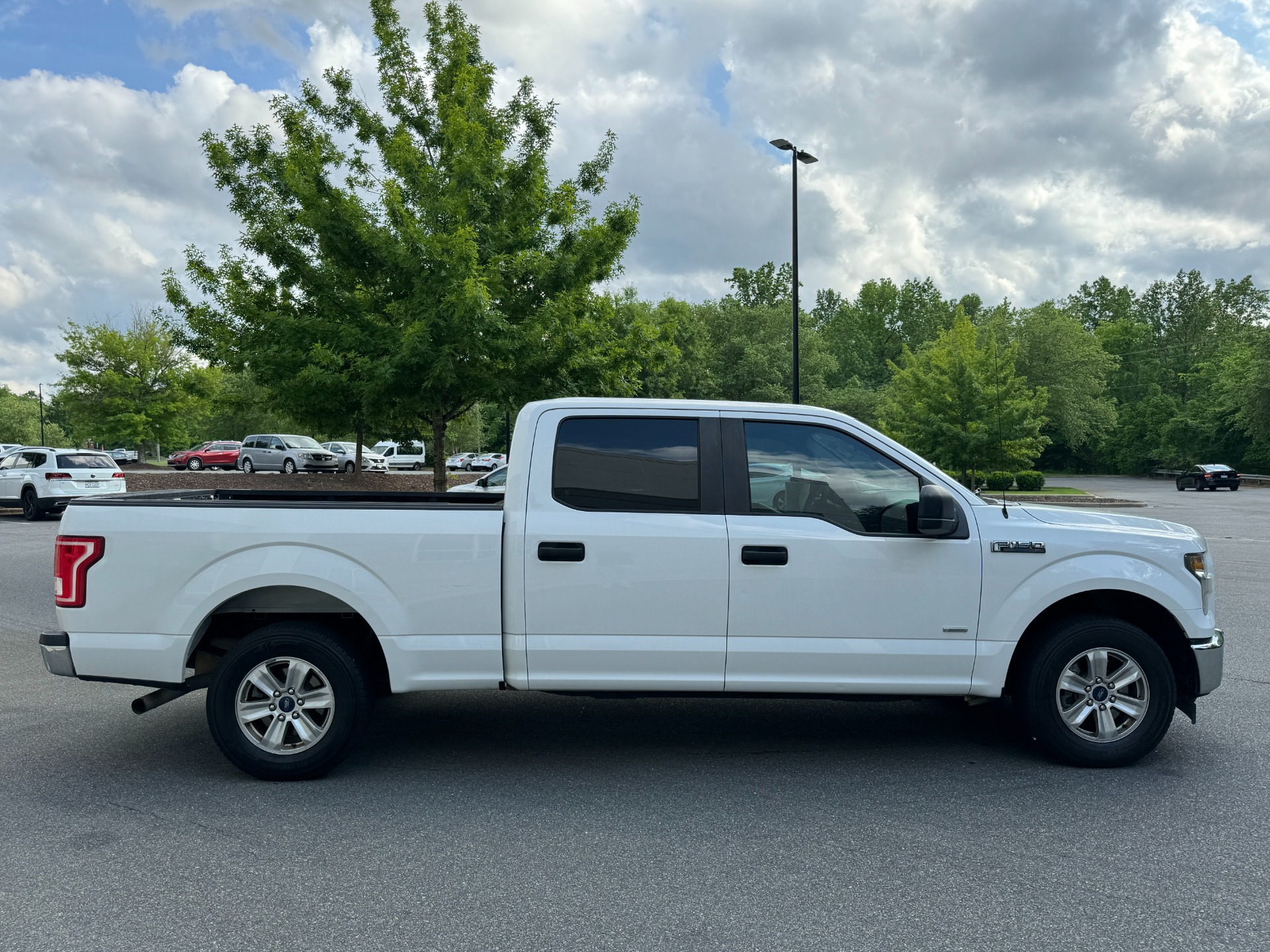 Used 2017 Ford F-150 XL for sale Sold at Formula Imports in Charlotte NC 28227 14