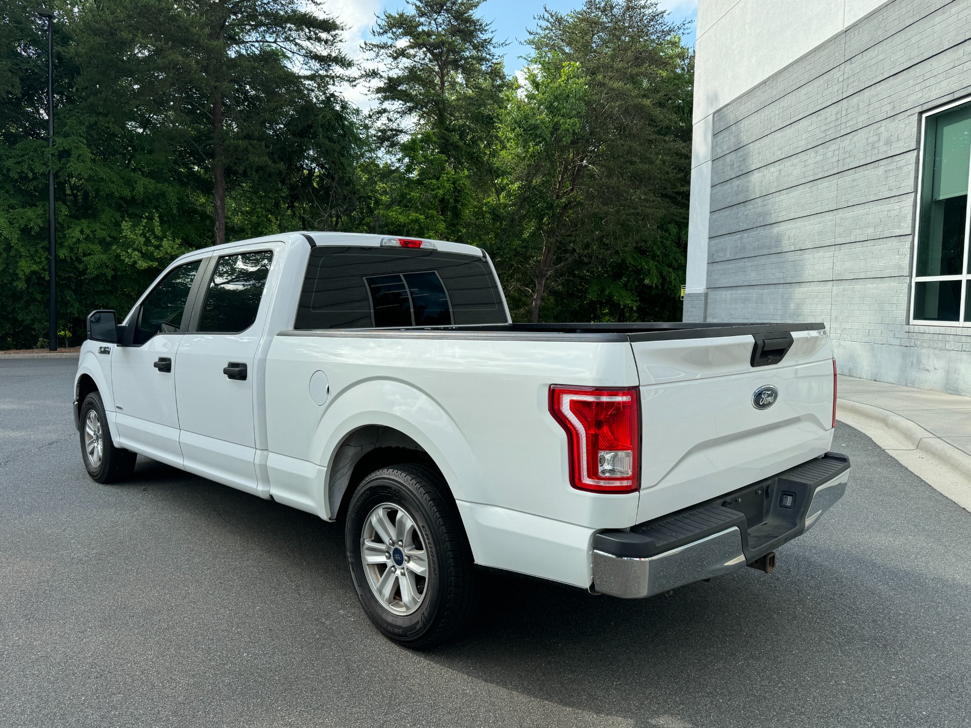 Used 2017 Ford F-150 XL for sale Sold at Formula Imports in Charlotte NC 28227 8