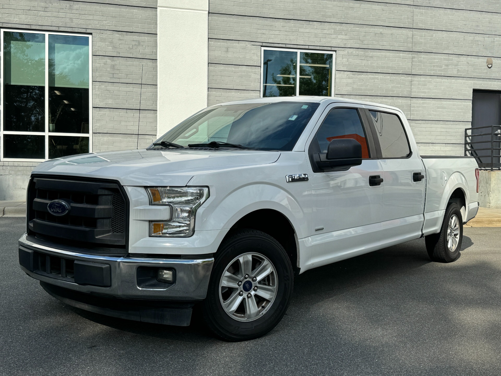 Used 2017 Ford F-150 XL for sale Sold at Formula Imports in Charlotte NC 28227 1