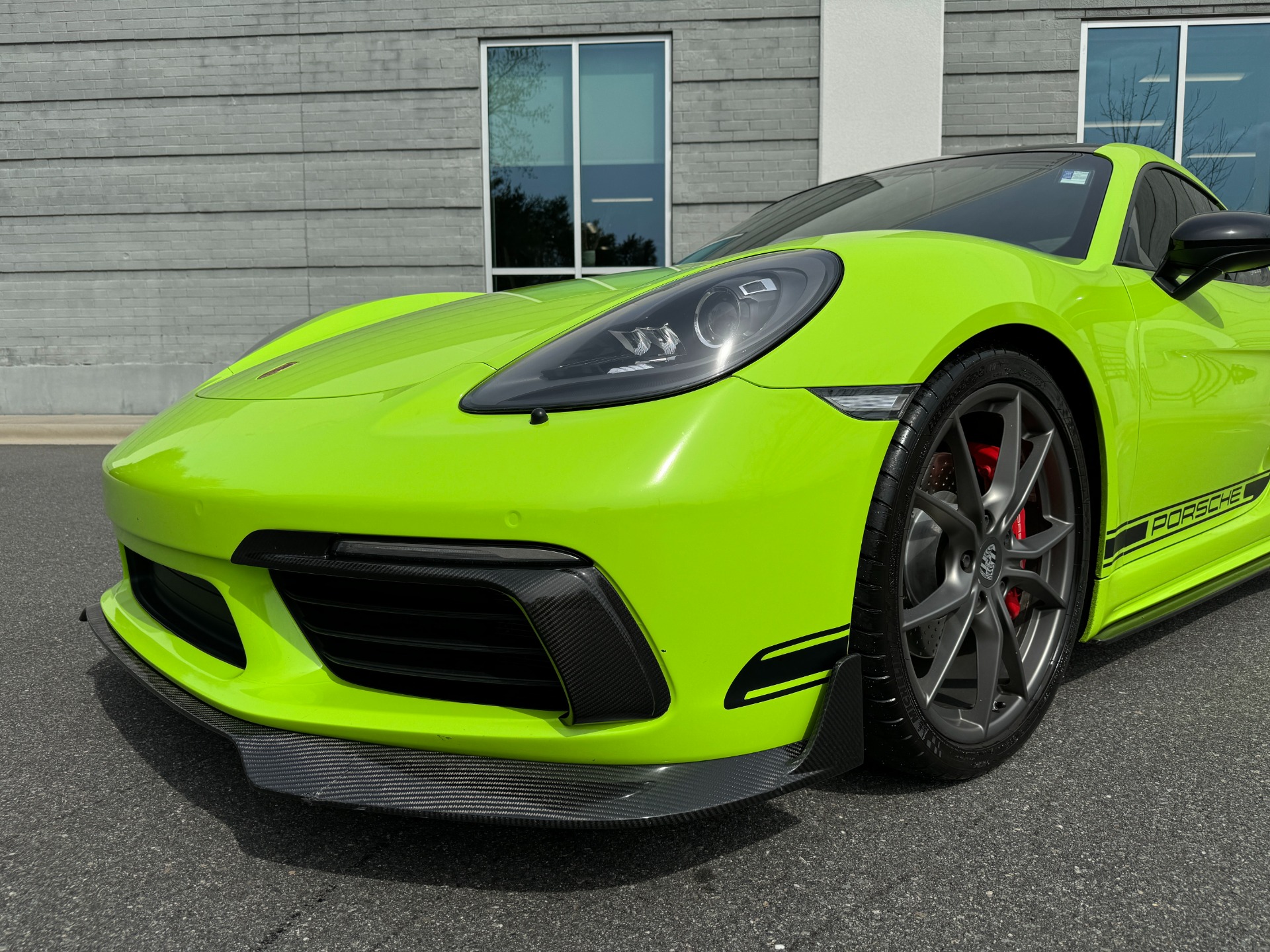 Used 2017 Porsche 718 Cayman S PREMIUM PKG / BOSE SOUND / ACTIVE SUSPENSION / POWER SPORT SEATS / SPORT CH for sale Sold at Formula Imports in Charlotte NC 28227 16