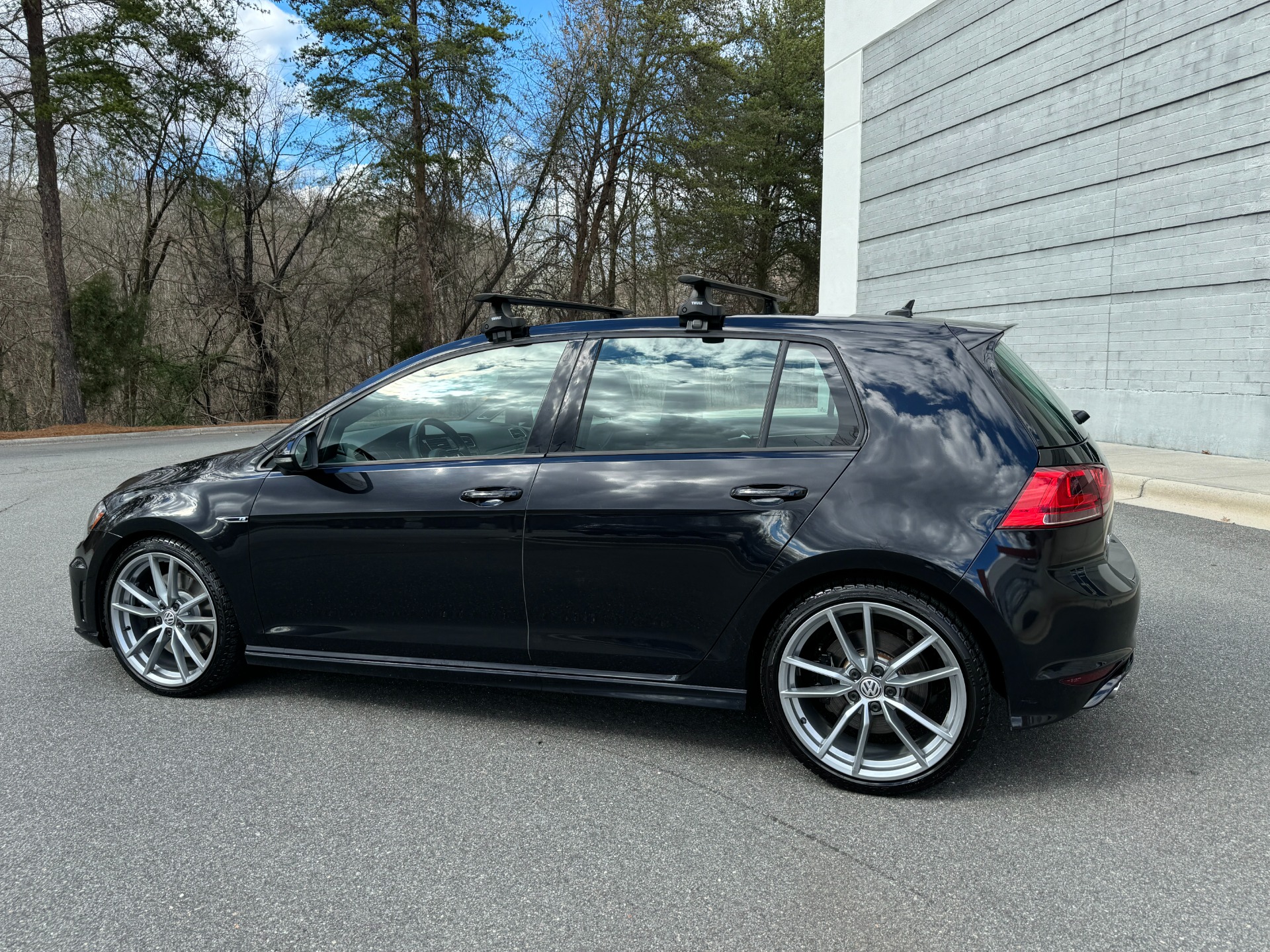 Used 2017 Volkswagen Golf R 4Motion APR TUNED / 6 SPEED for sale Sold at Formula Imports in Charlotte NC 28227 7