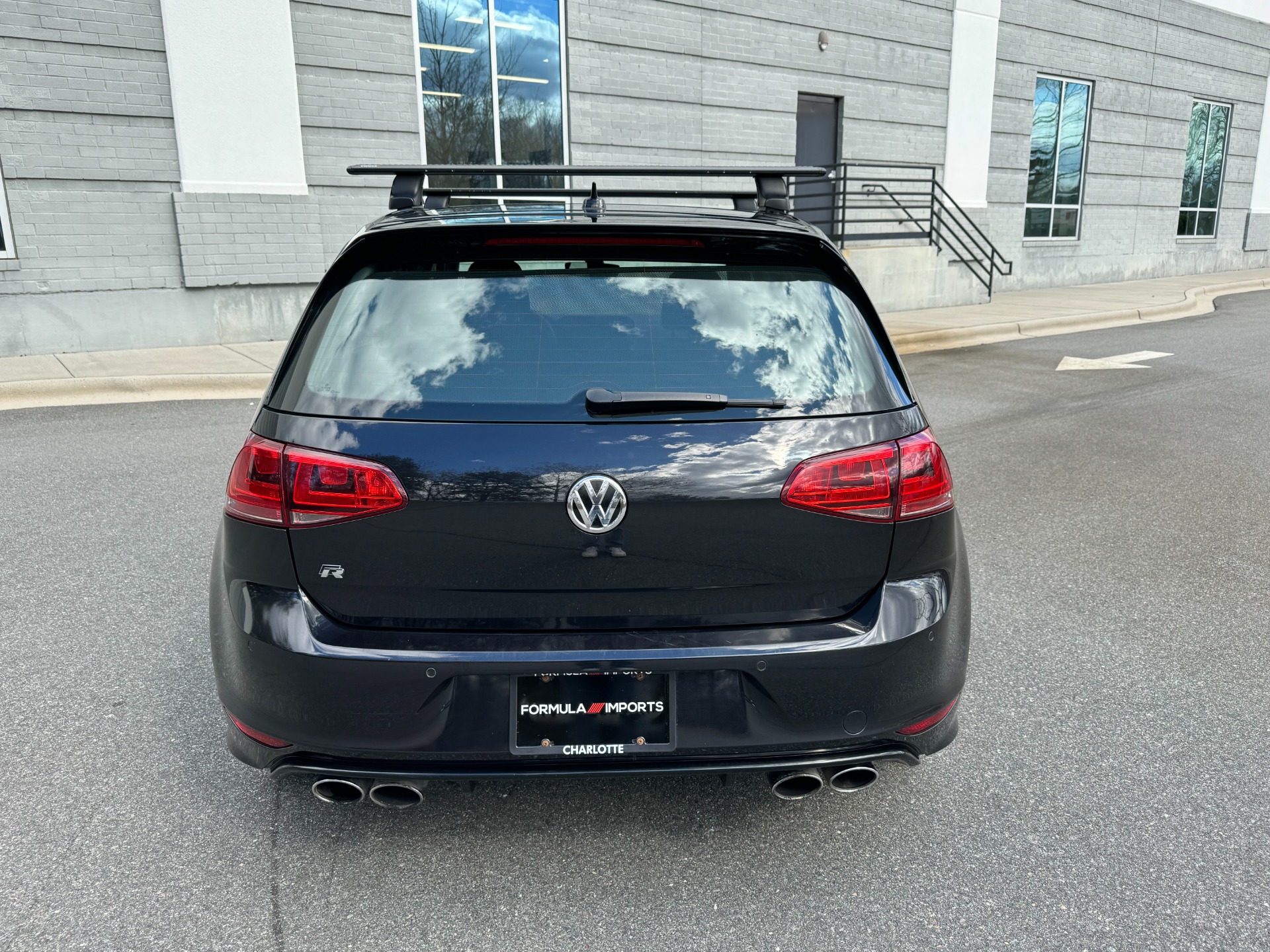 Used 2017 Volkswagen Golf R 4Motion APR TUNED / 6 SPEED for sale Sold at Formula Imports in Charlotte NC 28227 9
