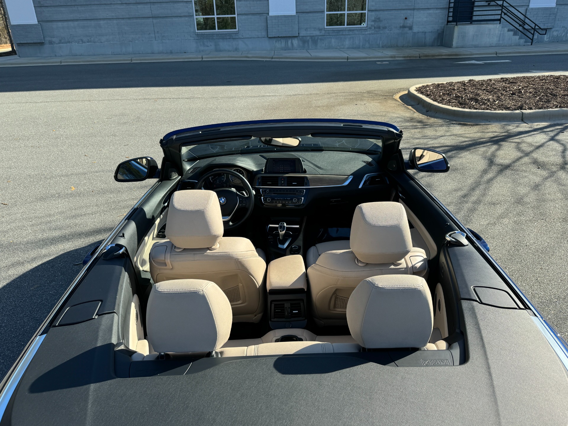 Used 2018 BMW 2 Series 230i PREMIUM PKG / LUXURY PKG for sale Sold at Formula Imports in Charlotte NC 28227 19