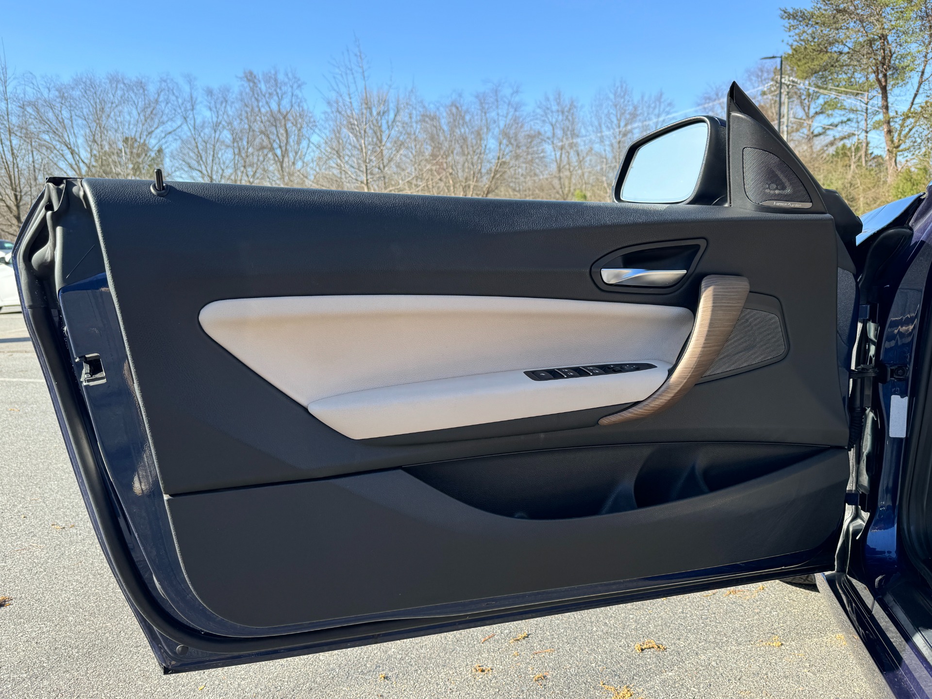 Used 2018 BMW 2 Series 230i PREMIUM PKG / LUXURY PKG for sale Sold at Formula Imports in Charlotte NC 28227 21