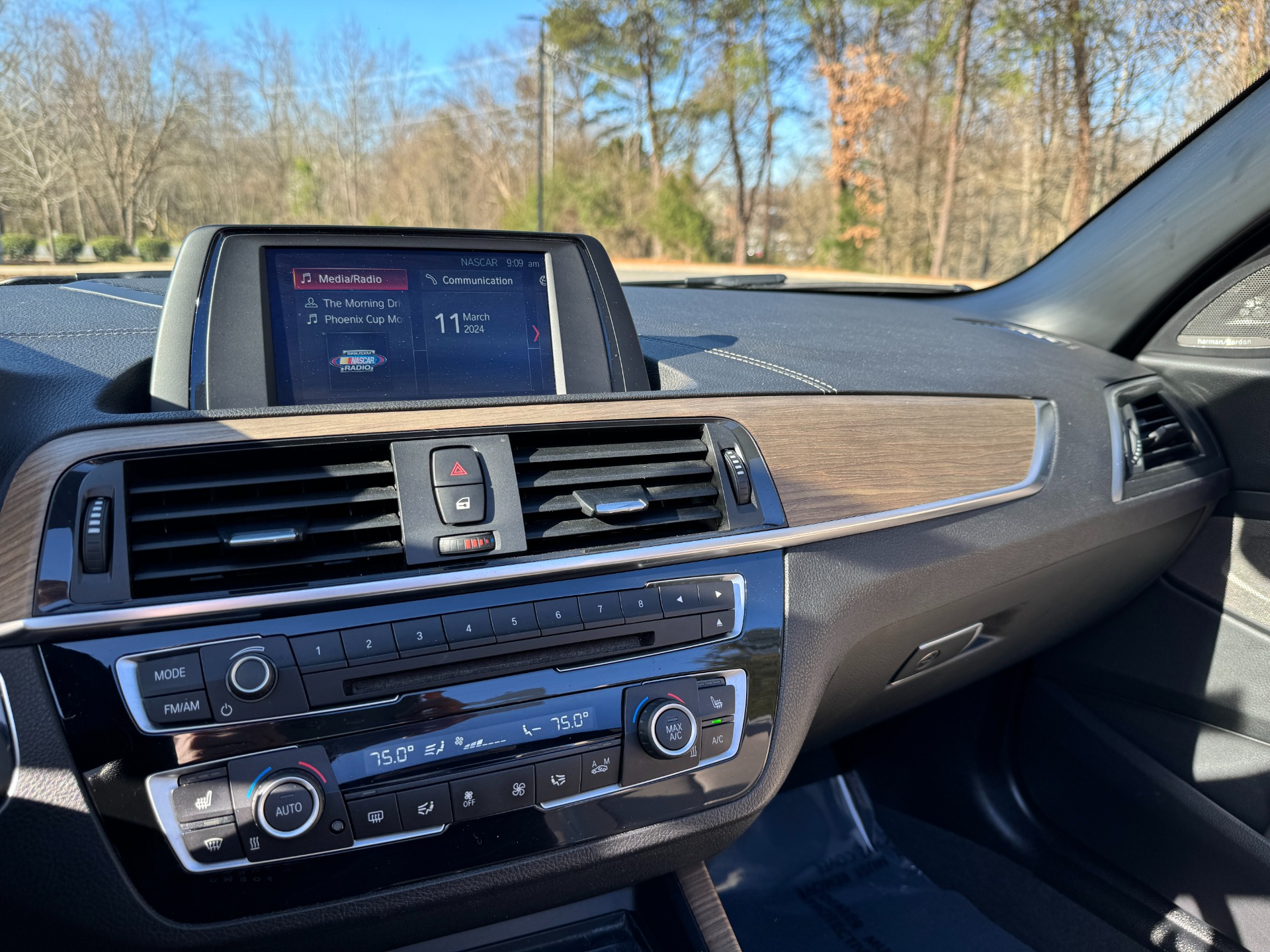 Used 2018 BMW 2 Series 230i PREMIUM PKG / LUXURY PKG for sale Sold at Formula Imports in Charlotte NC 28227 31