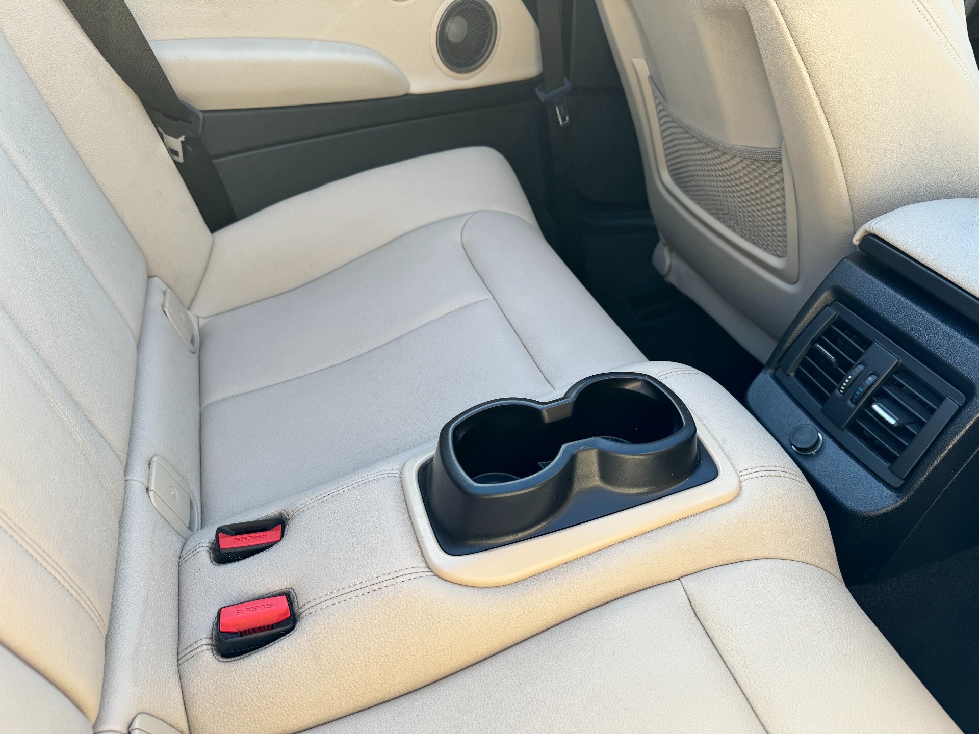 Used 2018 BMW 2 Series 230i PREMIUM PKG / LUXURY PKG for sale Sold at Formula Imports in Charlotte NC 28227 43