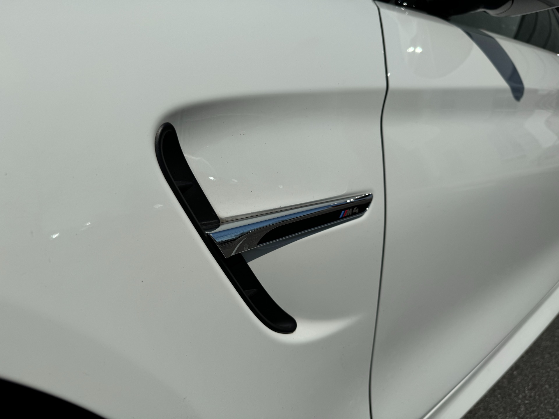 Used 2019 BMW M4 CARBON FIBER ROOF / SAKHIR INTERIOR for sale Sold at Formula Imports in Charlotte NC 28227 20