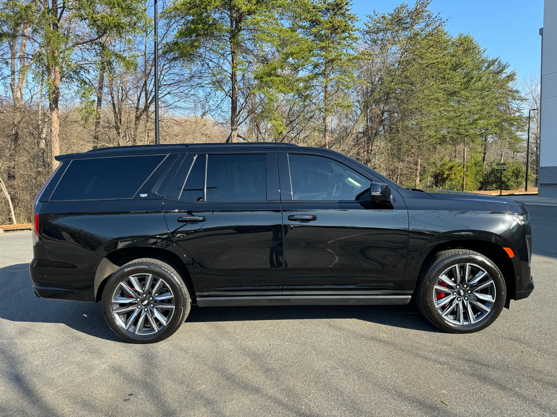 Used 2023 Cadillac Escalade 4WD Sport Platinum BREMBO BRAKES / PLATINUM EDITION / CONSOLE REFRIGERATOR for sale Sold at Formula Imports in Charlotte NC 28227 14