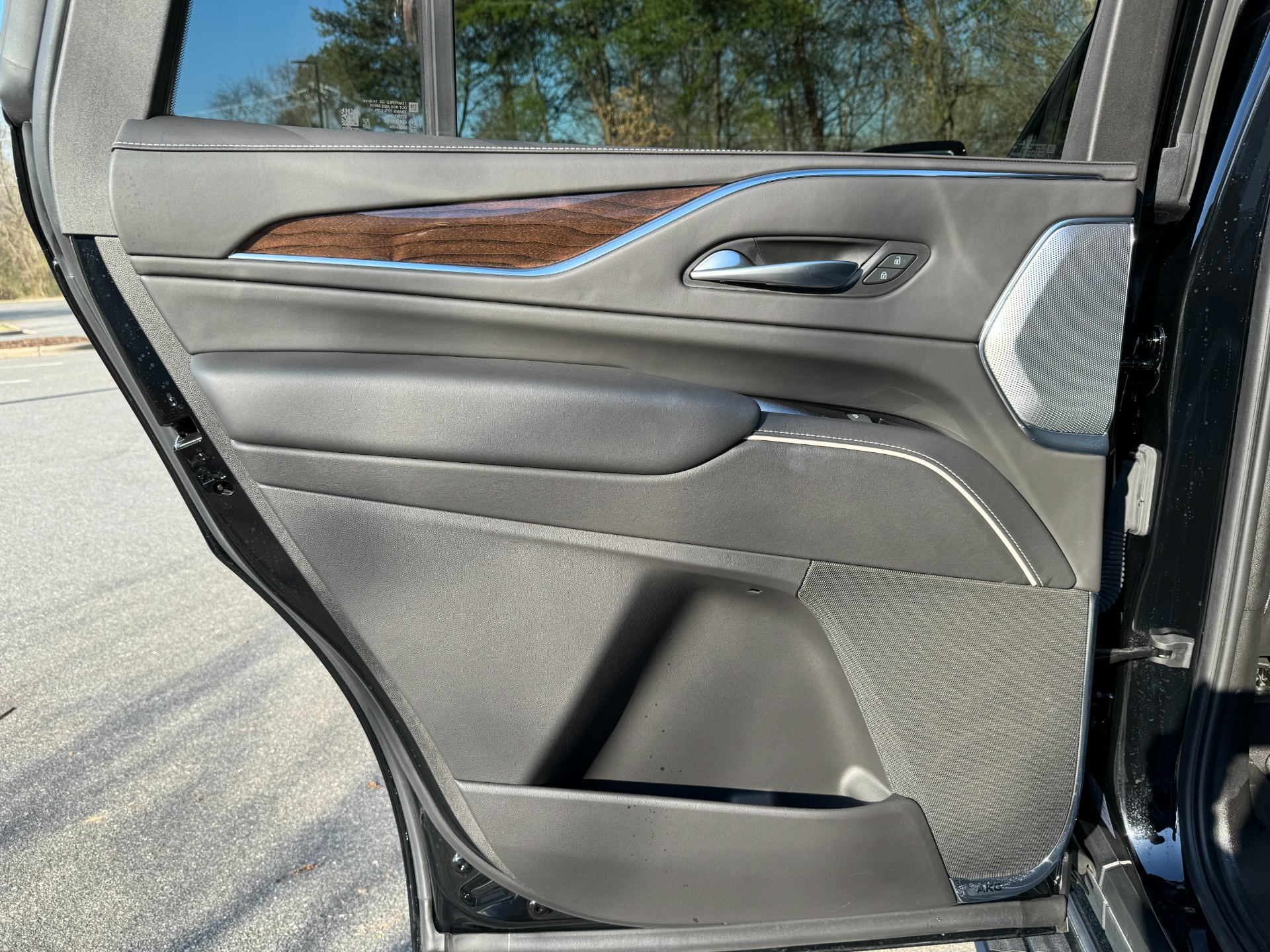 Used 2023 Cadillac Escalade 4WD Sport Platinum BREMBO BRAKES / PLATINUM EDITION / CONSOLE REFRIGERATOR for sale Sold at Formula Imports in Charlotte NC 28227 42