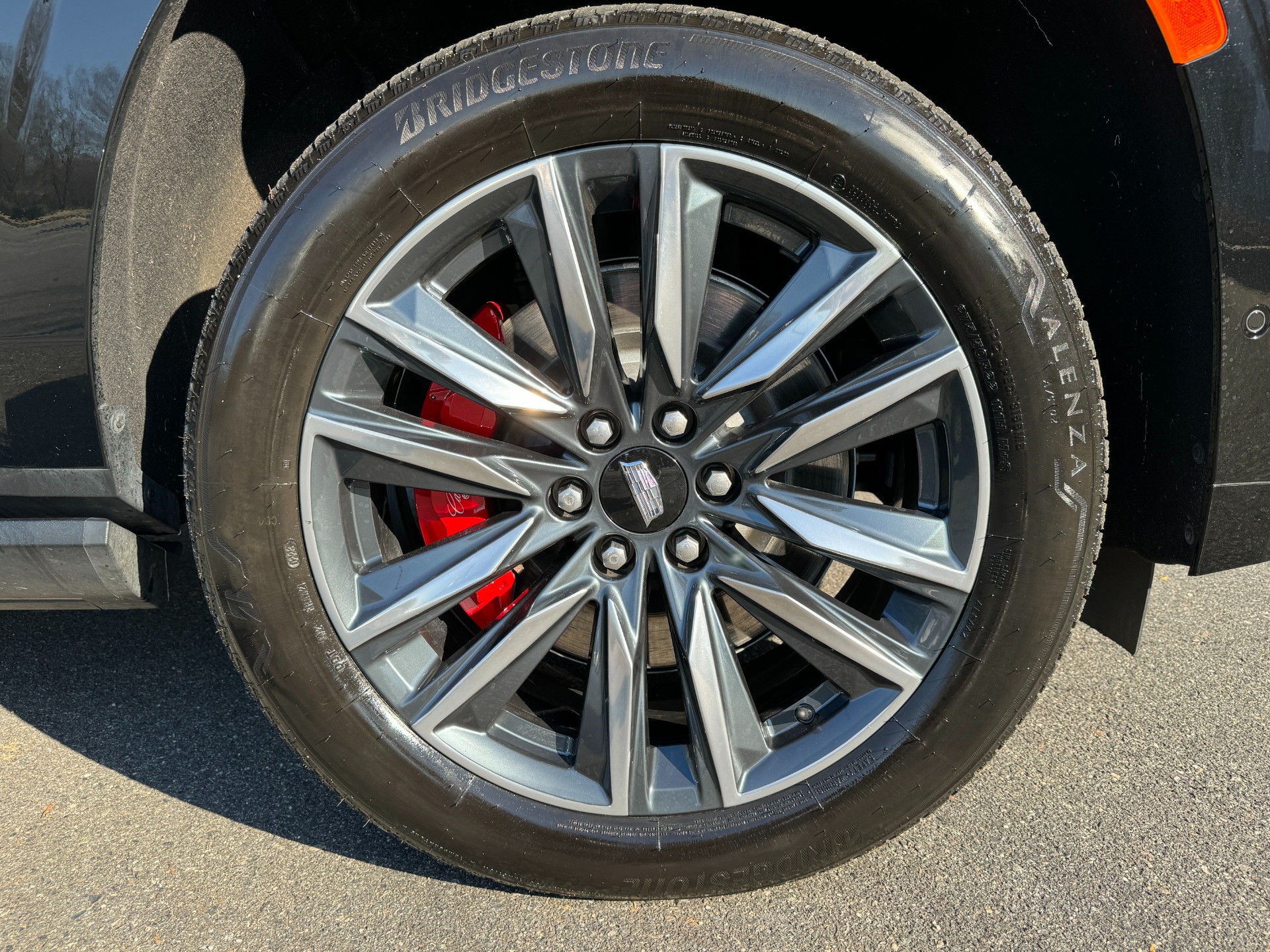 Used 2023 Cadillac Escalade 4WD Sport Platinum BREMBO BRAKES / PLATINUM EDITION / CONSOLE REFRIGERATOR for sale Sold at Formula Imports in Charlotte NC 28227 64