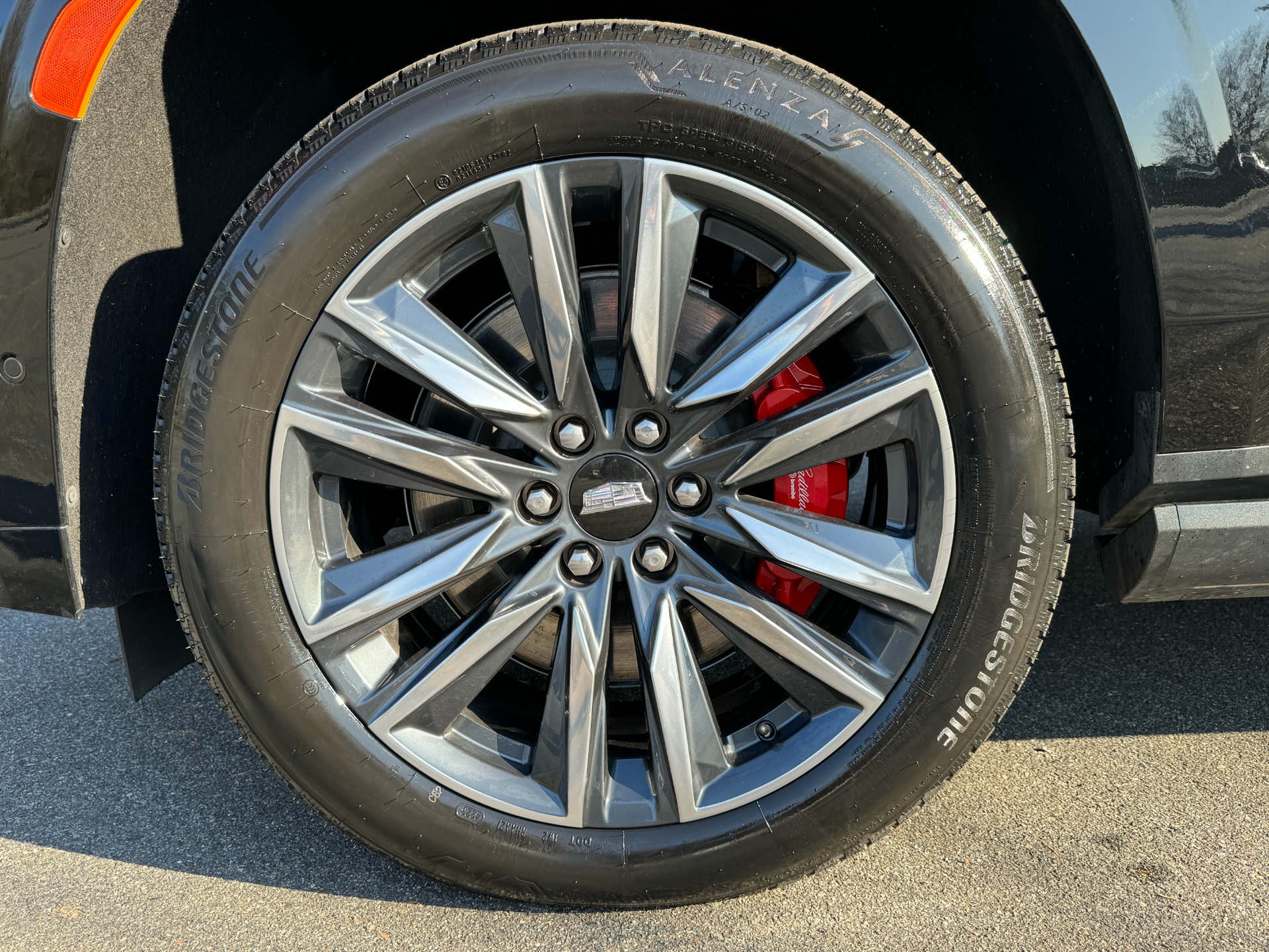 Used 2023 Cadillac Escalade 4WD Sport Platinum BREMBO BRAKES / PLATINUM EDITION / CONSOLE REFRIGERATOR for sale Sold at Formula Imports in Charlotte NC 28227 65