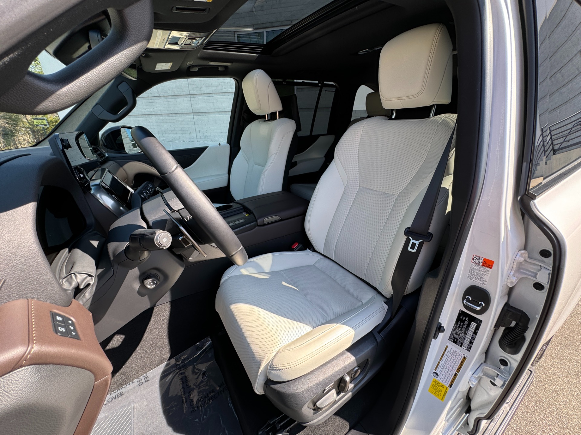 Used 2023 Lexus LX 600 Luxury ACTIVE HEIGHT CONTROL / APPEARANCE