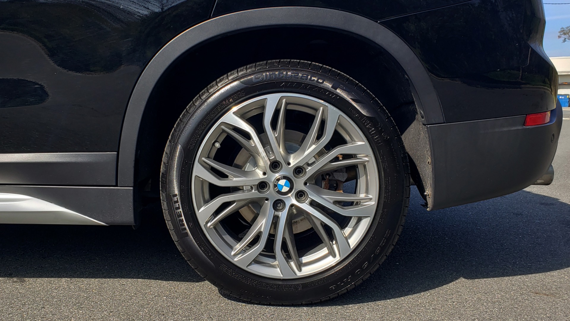 Used 2017 BMW X1 XDRIVE28I / COLD WTHR / DRIVER ASST / REARVIEW / PARK ASST for sale Sold at Formula Imports in Charlotte NC 28227 11