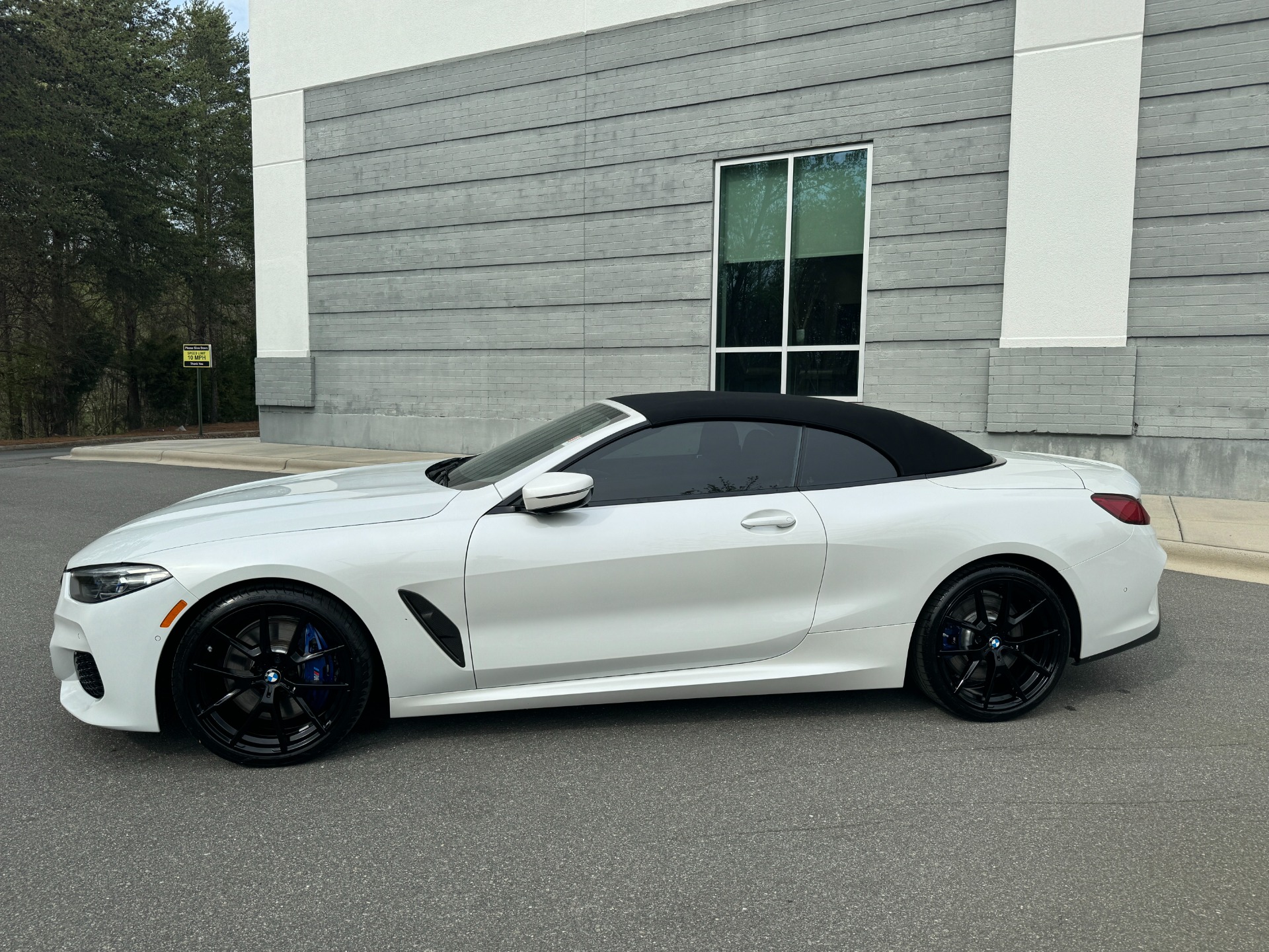 Used 2022 BMW 8 Series 840i EXTENDED MERINO LEATHER / COMFORT SEATING PKG / DRIVING ASSISTANCE PKG for sale Sold at Formula Imports in Charlotte NC 28227 5