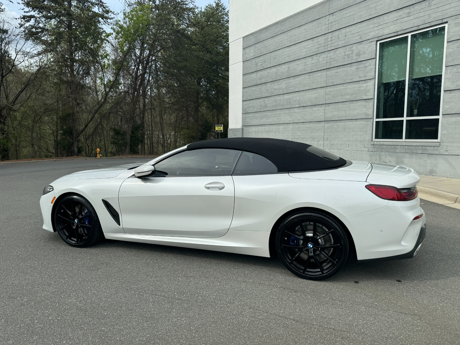 Used 2022 BMW 8 Series 840i EXTENDED MERINO LEATHER / COMFORT SEATING PKG / DRIVING ASSISTANCE PKG for sale Sold at Formula Imports in Charlotte NC 28227 7