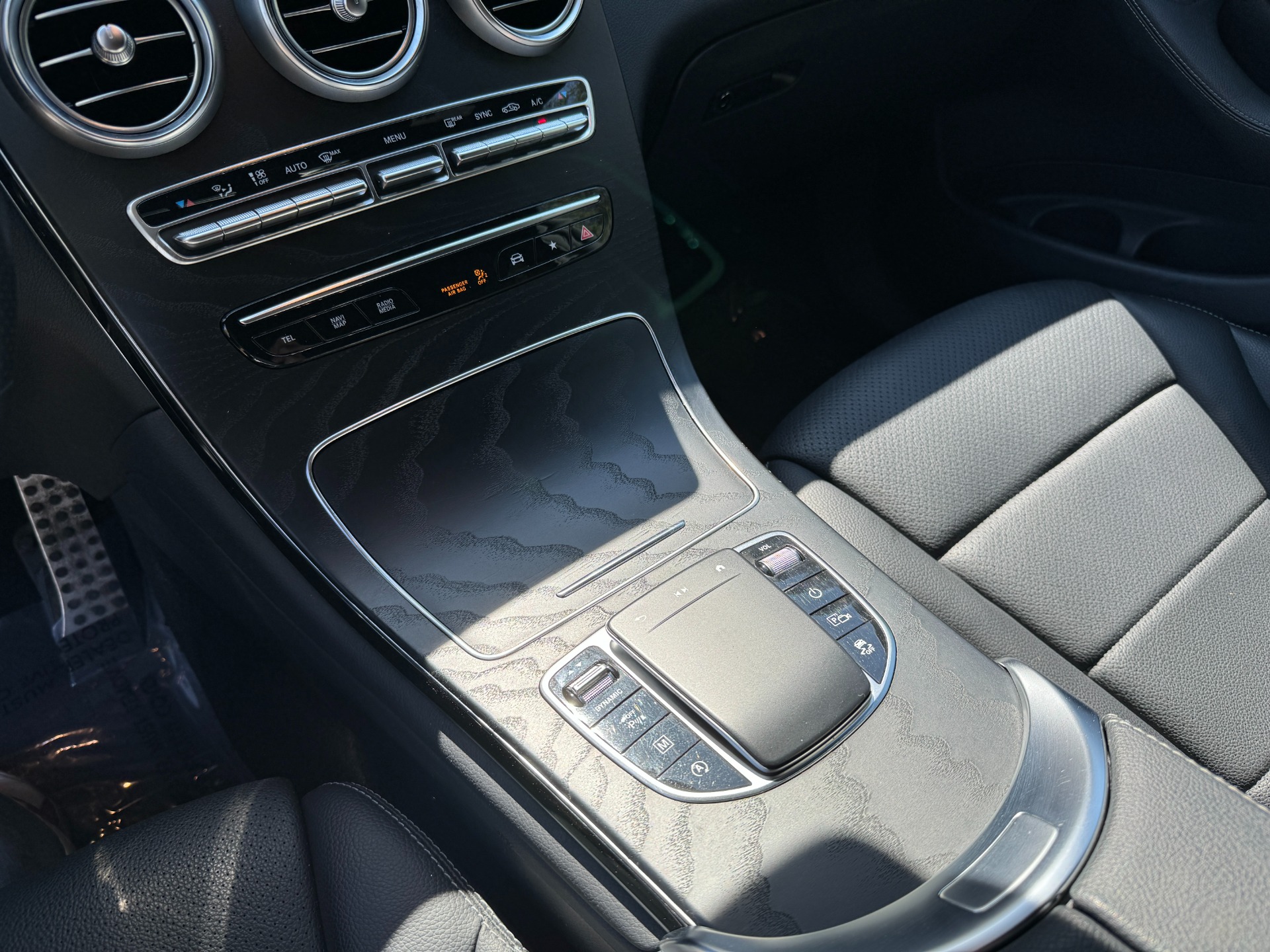 Used 2021 Mercedes-Benz GLC 300 AMG NIGHT PKG BURMEISTER 20 WHEELS for sale Sold at Formula Imports in Charlotte NC 28227 31
