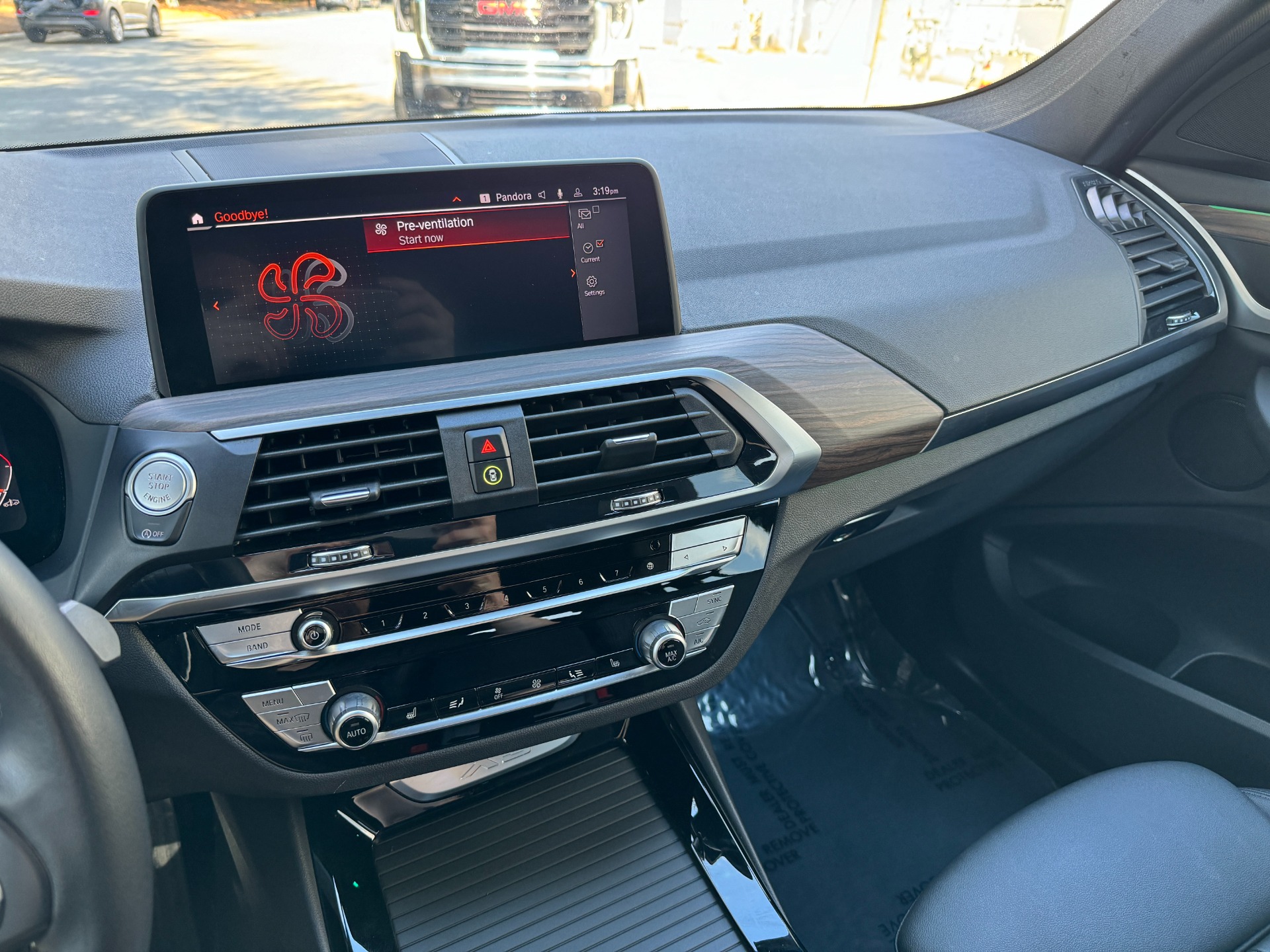 Used 2021 BMW X3 xDrive30i PREMIUM PACKAGE / PANORAMIC MOONROOF / APPLE CARPLAY for sale Sold at Formula Imports in Charlotte NC 28227 31