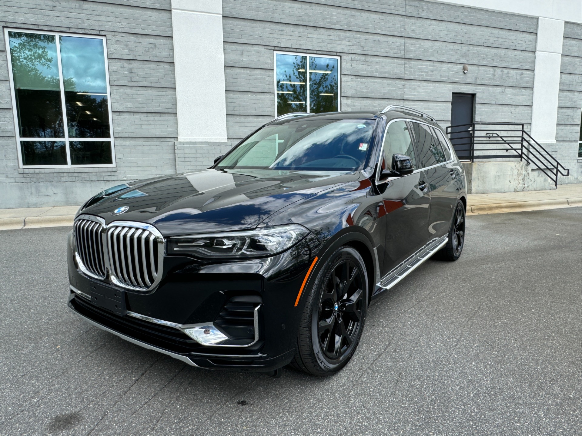 Used 2021 BMW X7 xDrive40i EXECUTIVE PKG / PARKING ASSISTANCE PKG