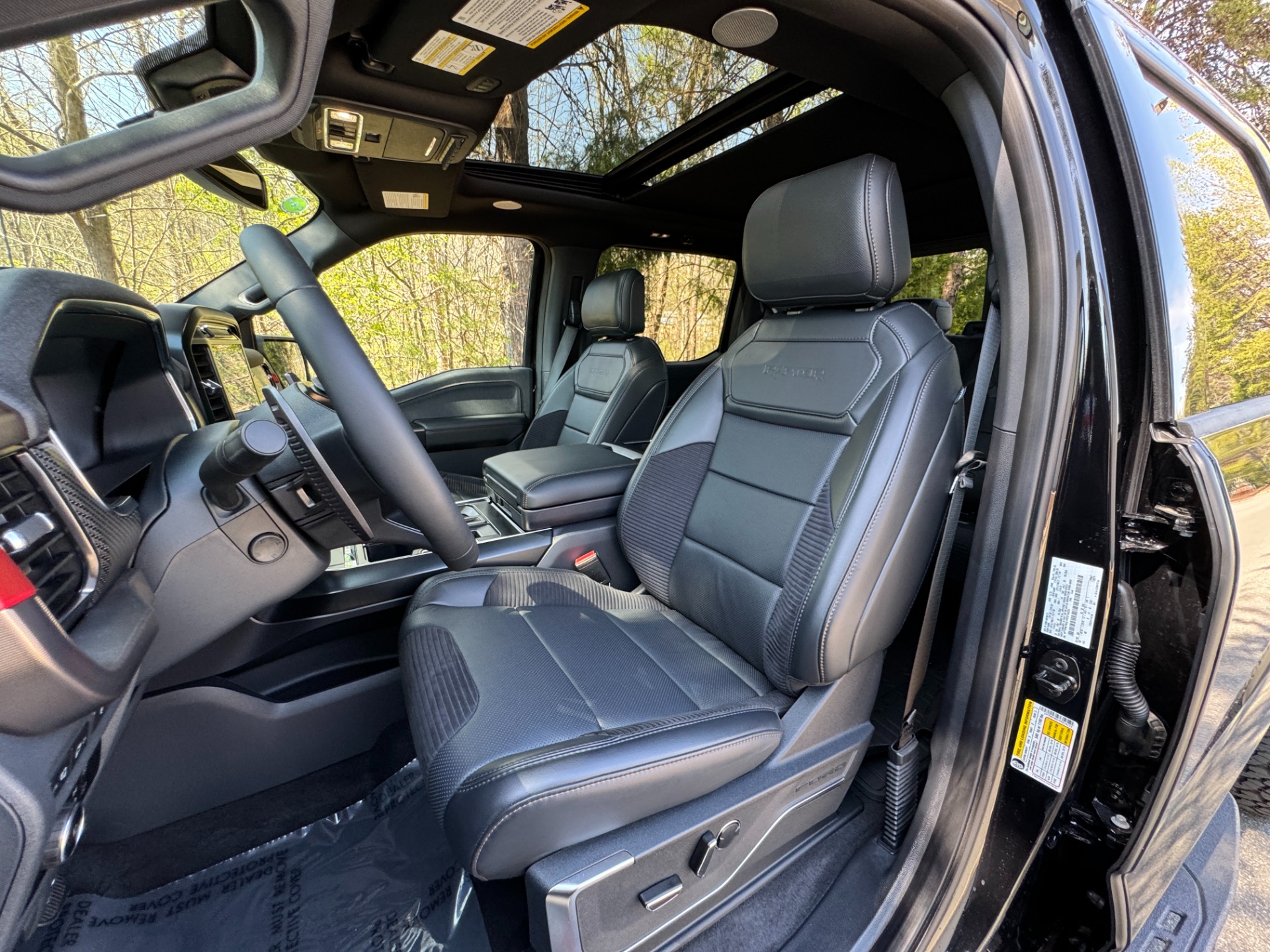 Used 2023 Ford F-150 Raptor MOONROOF / CARBON FIBER PKG / RAPTOR EXTERIOR PKG / FORGED WHEELS for sale Sold at Formula Imports in Charlotte NC 28227 23