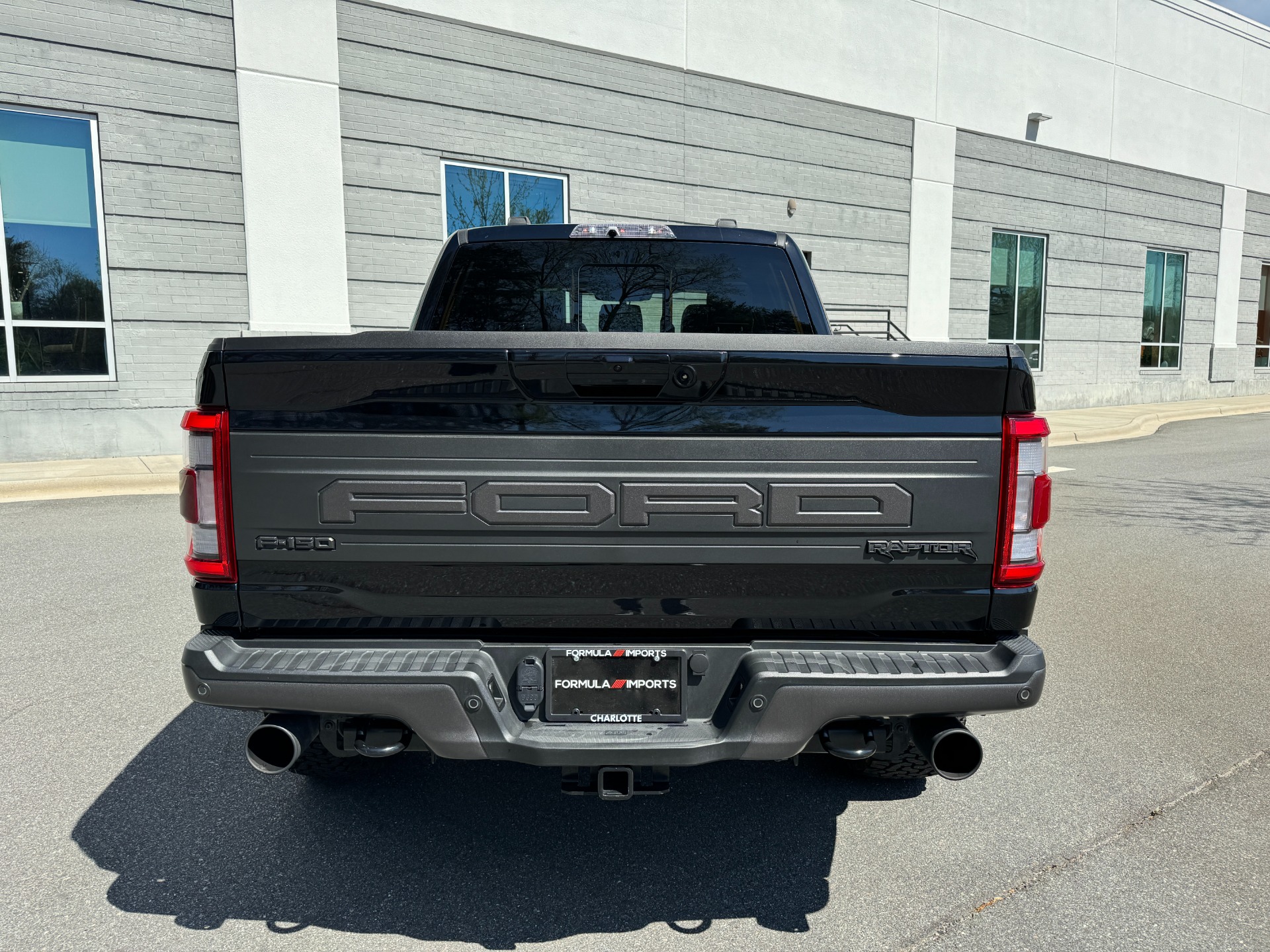 Used 2023 Ford F-150 Raptor MOONROOF / CARBON FIBER PKG / RAPTOR EXTERIOR PKG / FORGED WHEELS for sale Sold at Formula Imports in Charlotte NC 28227 9
