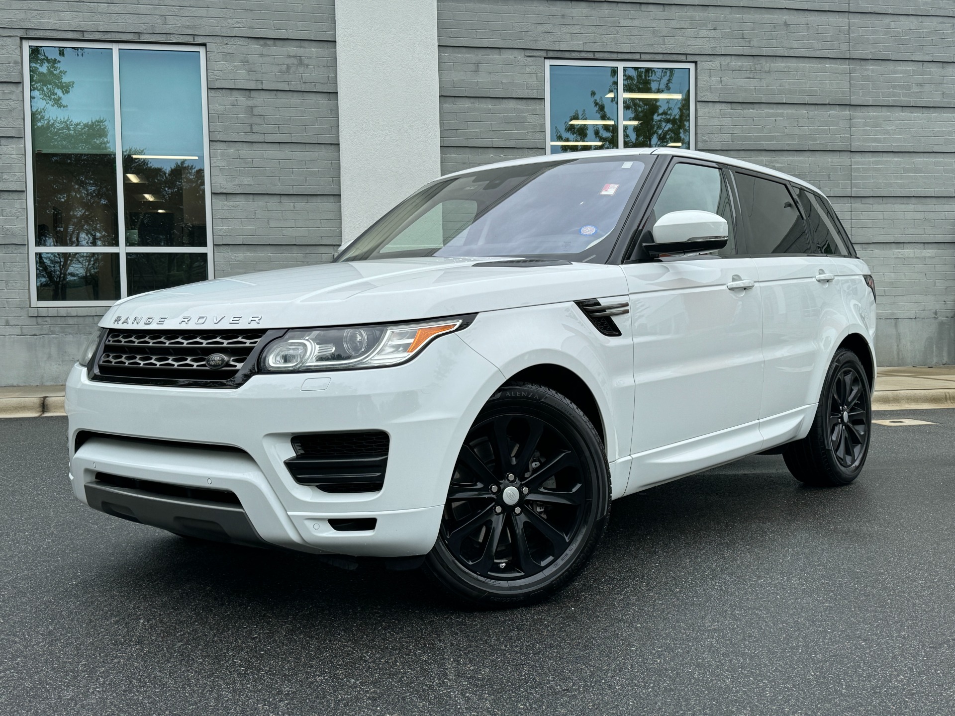 Range Rover Sport White 2016