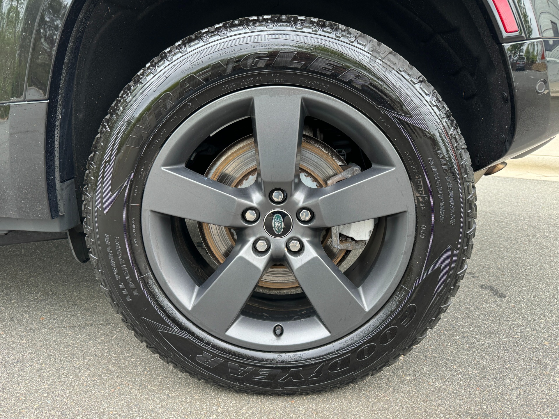 Used 2022 Land Rover Defender X-Dynamic SE 20 WHEELS / OFF-ROAD TIRES / COLD CLIMATE PKG for sale Sold at Formula Imports in Charlotte NC 28227 59