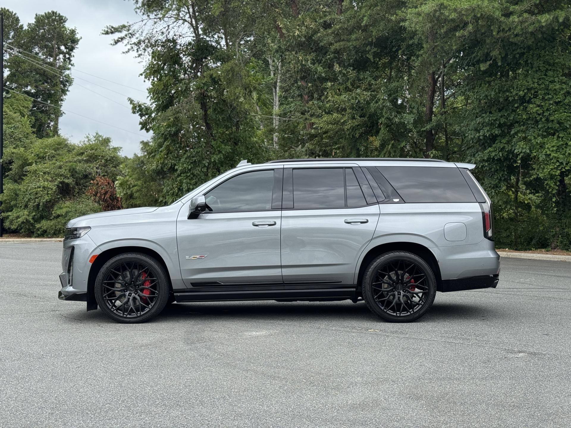 Used 2023 Cadillac Escalade AWD V-Series 6.2L SUPERCHARGED V8 / VOSSEN WHEELS for sale $125,995 at Formula Imports in Charlotte NC 28227 6