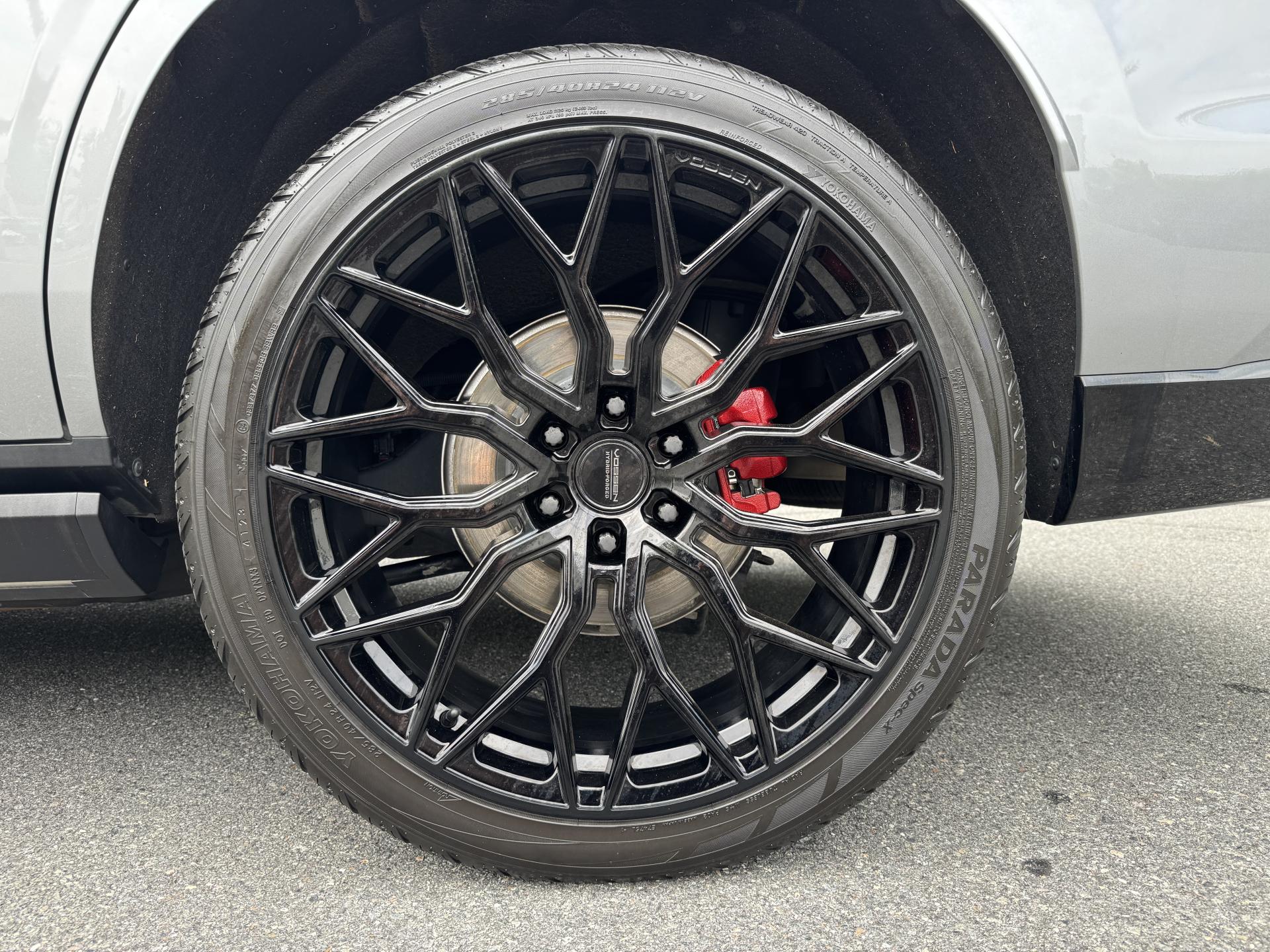 Used 2023 Cadillac Escalade AWD V-Series 6.2L SUPERCHARGED V8 / VOSSEN WHEELS for sale $125,995 at Formula Imports in Charlotte NC 28227 66