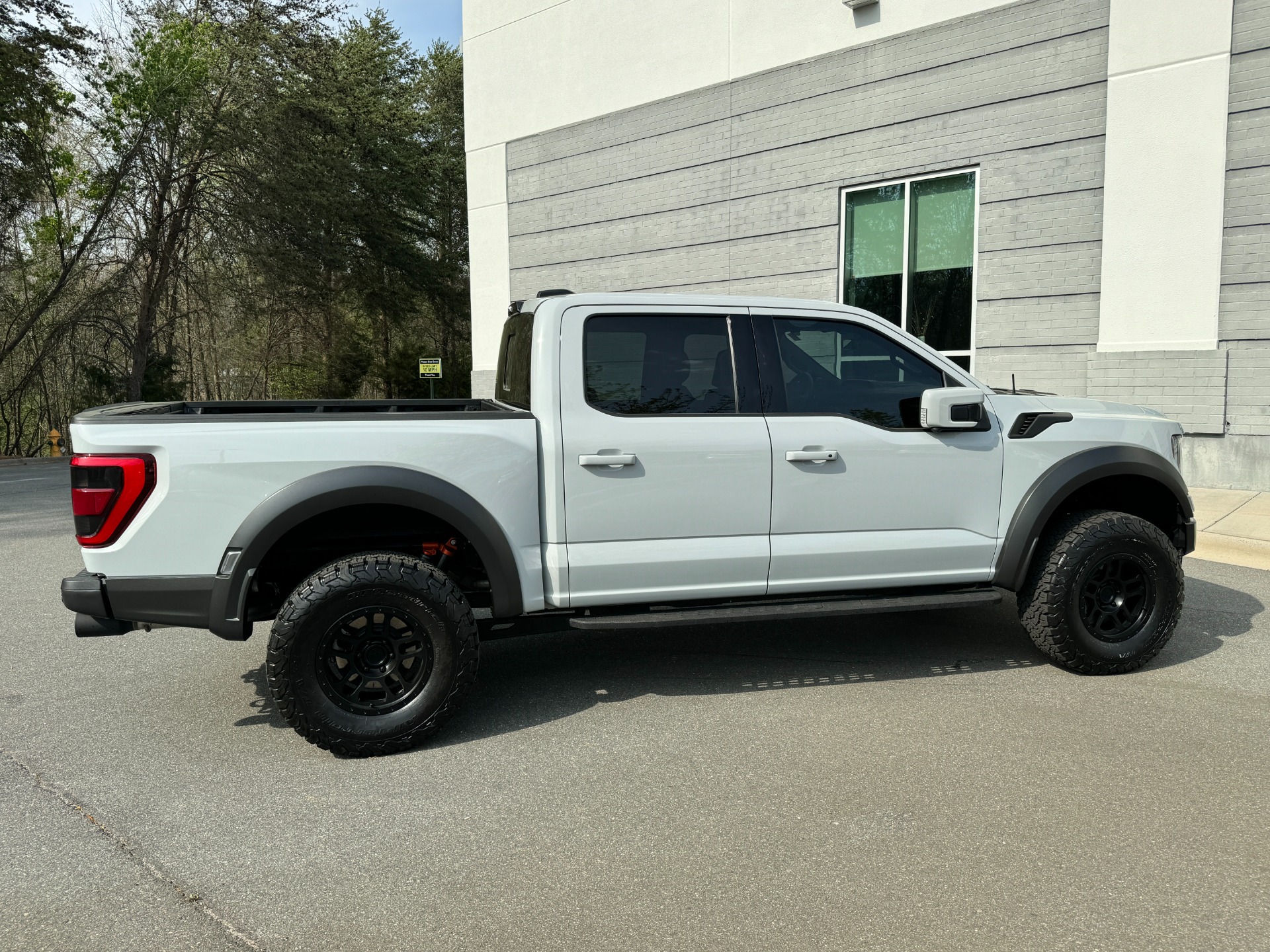 Used 2023 Ford F-150 RAPTOR SUNROOF/LEVELED/CUSTOM WHEELS for sale Sold at Formula Imports in Charlotte NC 28227 13