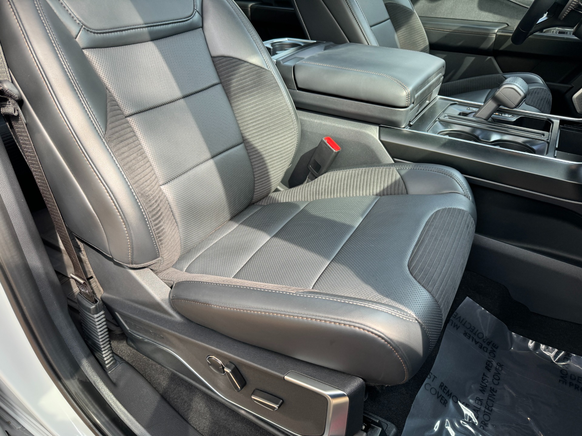 Used 2023 Ford F-150 RAPTOR SUNROOF/LEVELED/CUSTOM WHEELS for sale Sold at Formula Imports in Charlotte NC 28227 46
