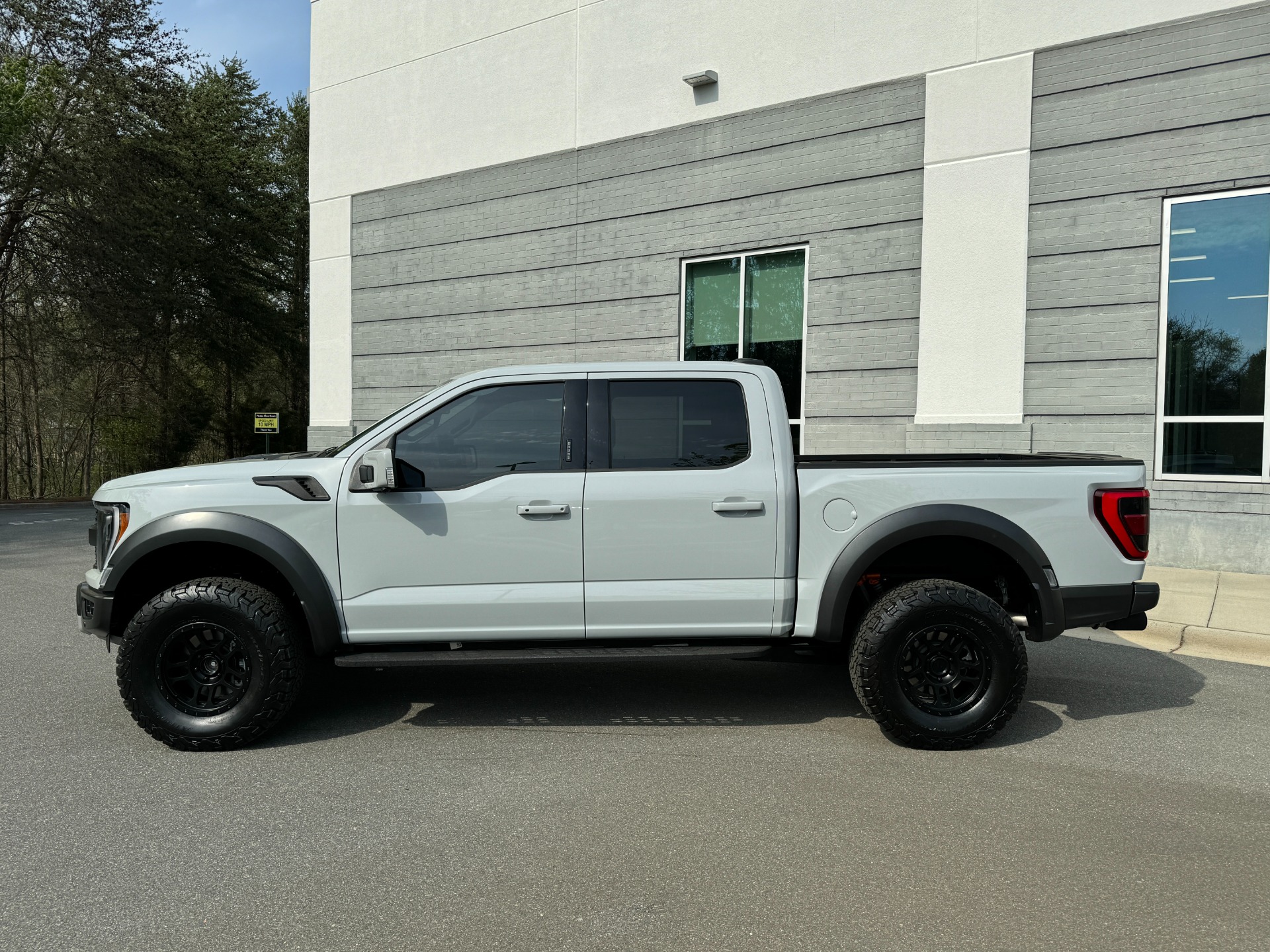 Used 2023 Ford F-150 RAPTOR SUNROOF/LEVELED/CUSTOM WHEELS for sale Sold at Formula Imports in Charlotte NC 28227 6