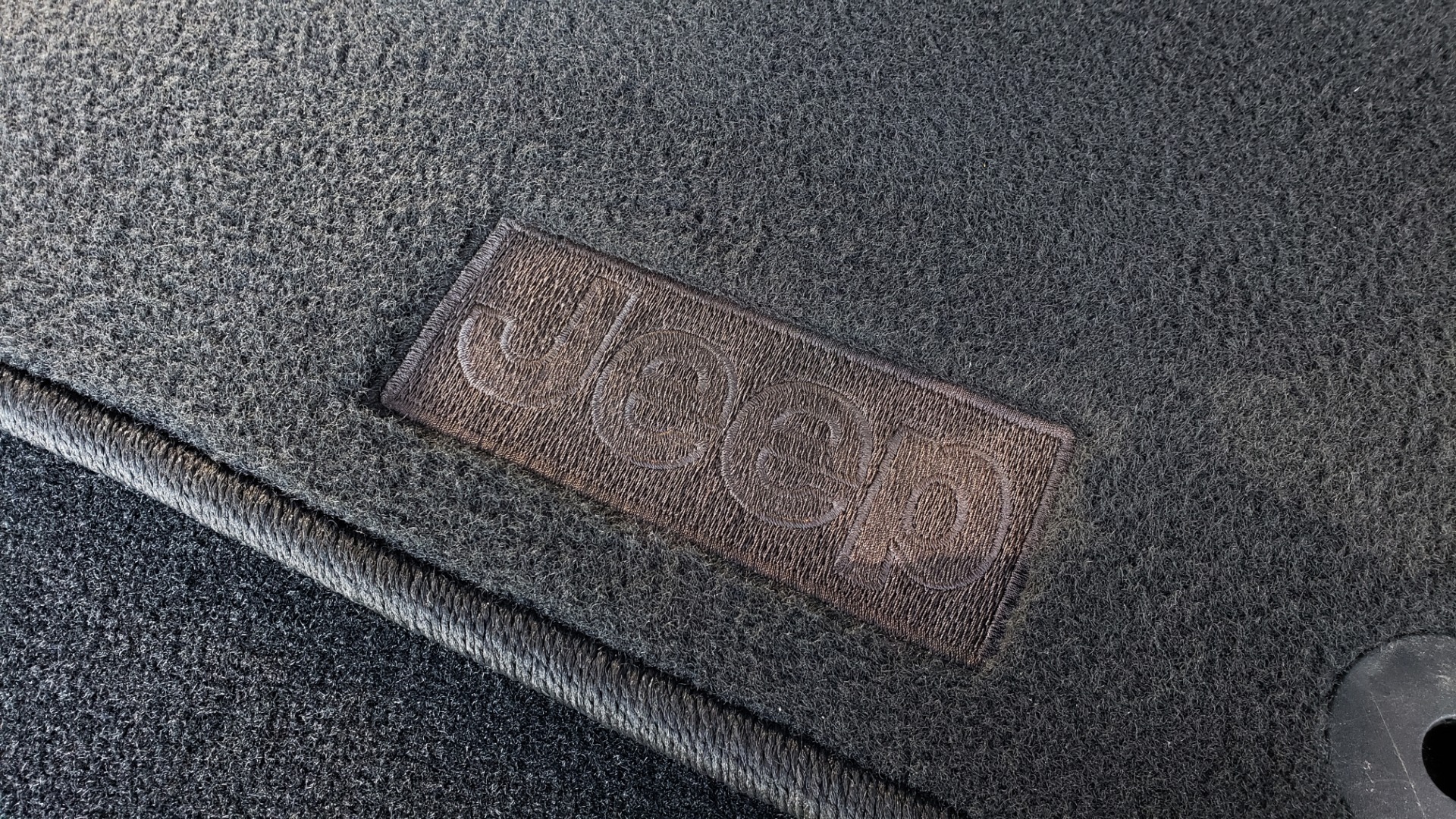 Used 2020 Jeep WRANGLER UNLIMITED RUBICON 4WD / POWER TOP / NAV / ALPINE / REARVIEW for sale Sold at Formula Imports in Charlotte NC 28227 24