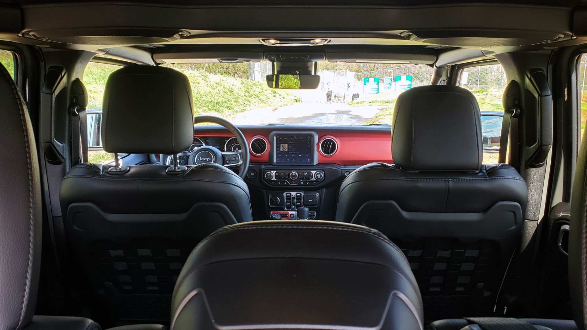 Used 2020 Jeep WRANGLER UNLIMITED RUBICON 4WD / POWER TOP / NAV / ALPINE / REARVIEW for sale Sold at Formula Imports in Charlotte NC 28227 26