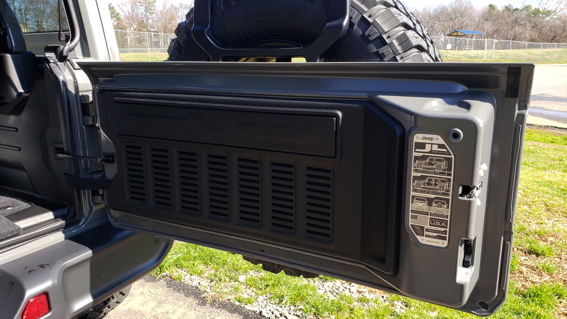 Used 2020 Jeep WRANGLER UNLIMITED RUBICON 4WD / POWER TOP / NAV / ALPINE / REARVIEW for sale Sold at Formula Imports in Charlotte NC 28227 27