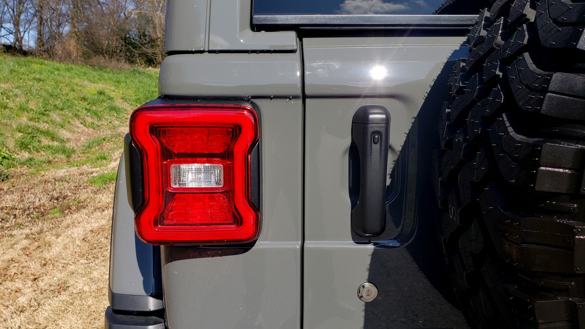 Used 2020 Jeep WRANGLER UNLIMITED RUBICON 4WD / POWER TOP / NAV / ALPINE / REARVIEW for sale Sold at Formula Imports in Charlotte NC 28227 29
