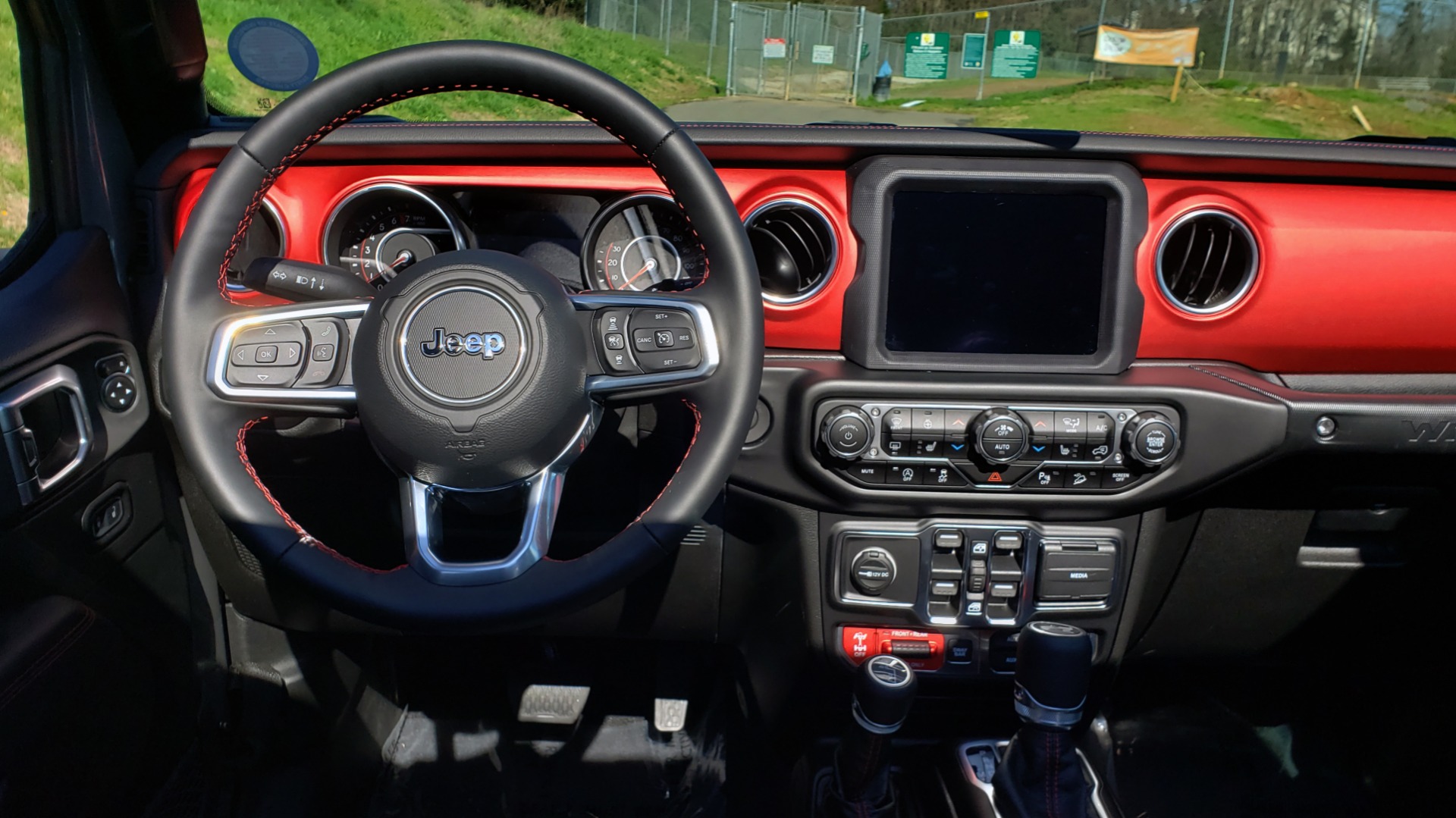 Used 2020 Jeep WRANGLER UNLIMITED RUBICON 4WD / POWER TOP / NAV / ALPINE / REARVIEW for sale Sold at Formula Imports in Charlotte NC 28227 43