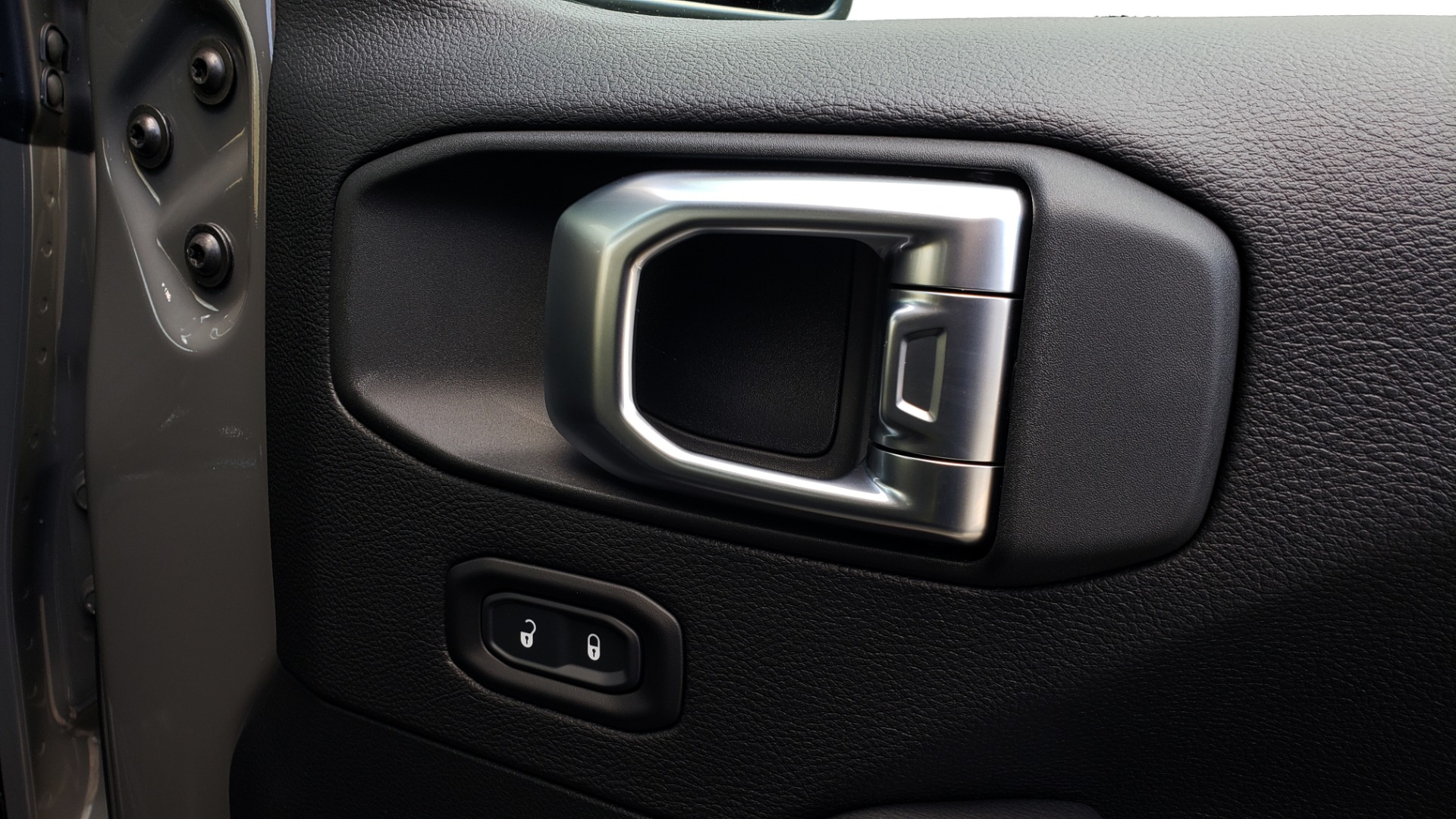 Used 2020 Jeep WRANGLER UNLIMITED RUBICON 4WD / POWER TOP / NAV / ALPINE / REARVIEW for sale Sold at Formula Imports in Charlotte NC 28227 80