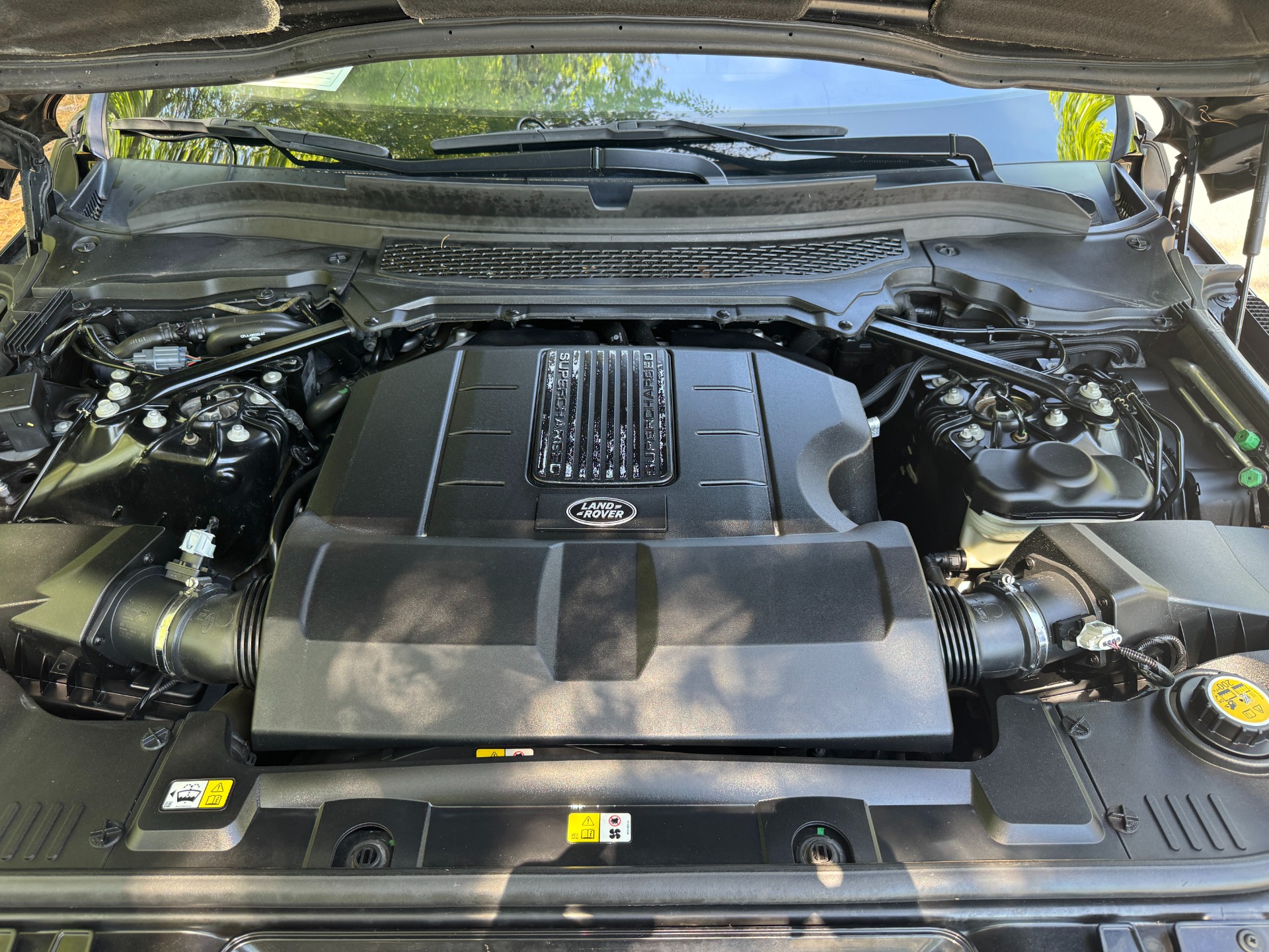 Used 2016 Land Rover Range Rover Sport V8 SUPERCHARGED / COMFORT & VISIBILITY PKG / MERIDIAN PREMIUM SOUND / DRIVER A for sale Sold at Formula Imports in Charlotte NC 28227 52