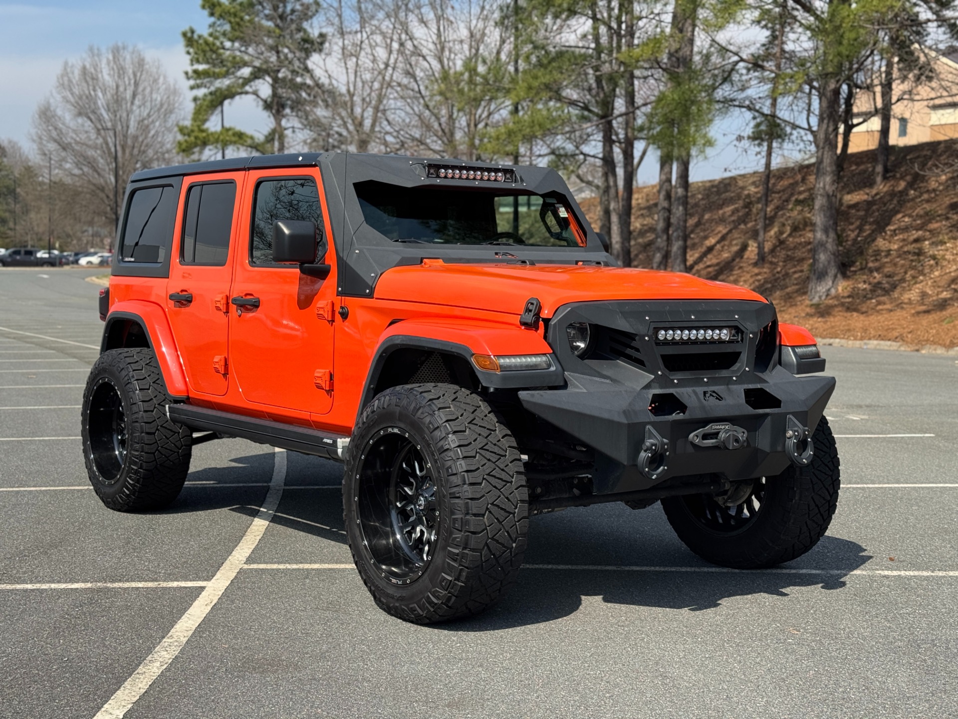 Used 2018 Jeep Wrangler Unlimited Sahara HARD TOP / WHEELS & ACCESSORIES for sale Sold at Formula Imports in Charlotte NC 28227 16