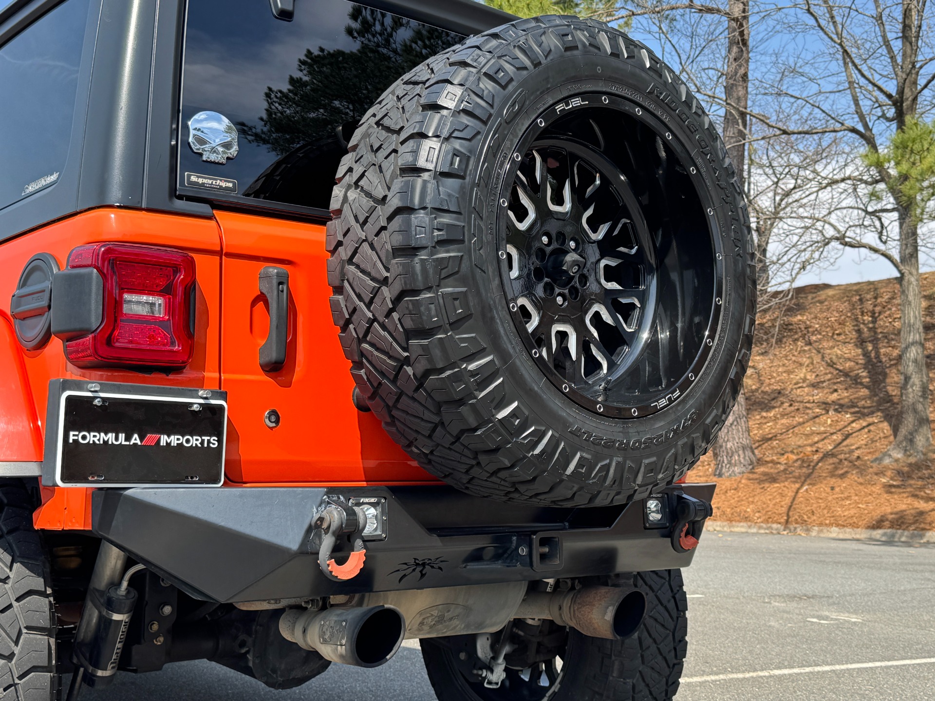 Used 2018 Jeep Wrangler Unlimited Sahara HARD TOP / WHEELS & ACCESSORIES for sale Sold at Formula Imports in Charlotte NC 28227 24
