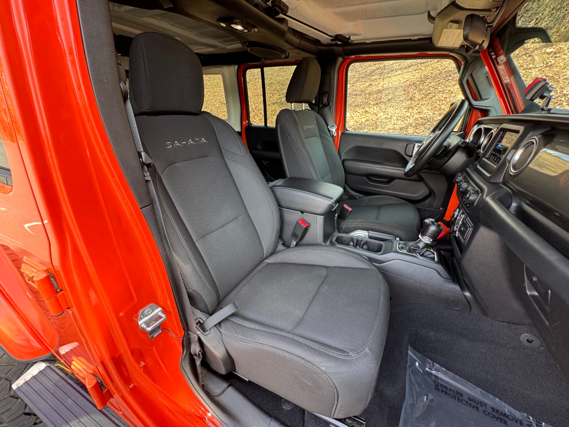 Used 2018 Jeep Wrangler Unlimited Sahara HARD TOP / WHEELS & ACCESSORIES for sale Sold at Formula Imports in Charlotte NC 28227 59