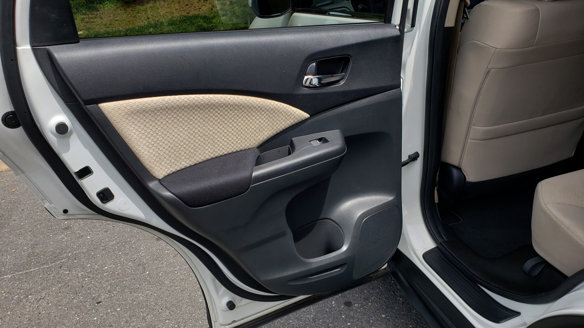 Used 2016 Honda CR-V EX / SUNROOF / 4-CYL / AUTO / 17IN ALLOY WHEELS for sale Sold at Formula Imports in Charlotte NC 28227 54