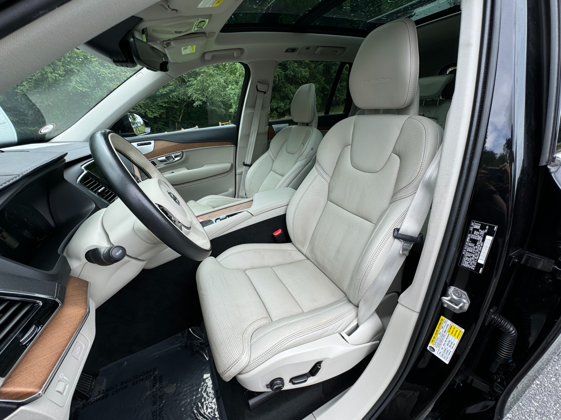 Used 2018 Volvo XC90 Inscription for sale Sold at Formula Imports in Charlotte NC 28227 23