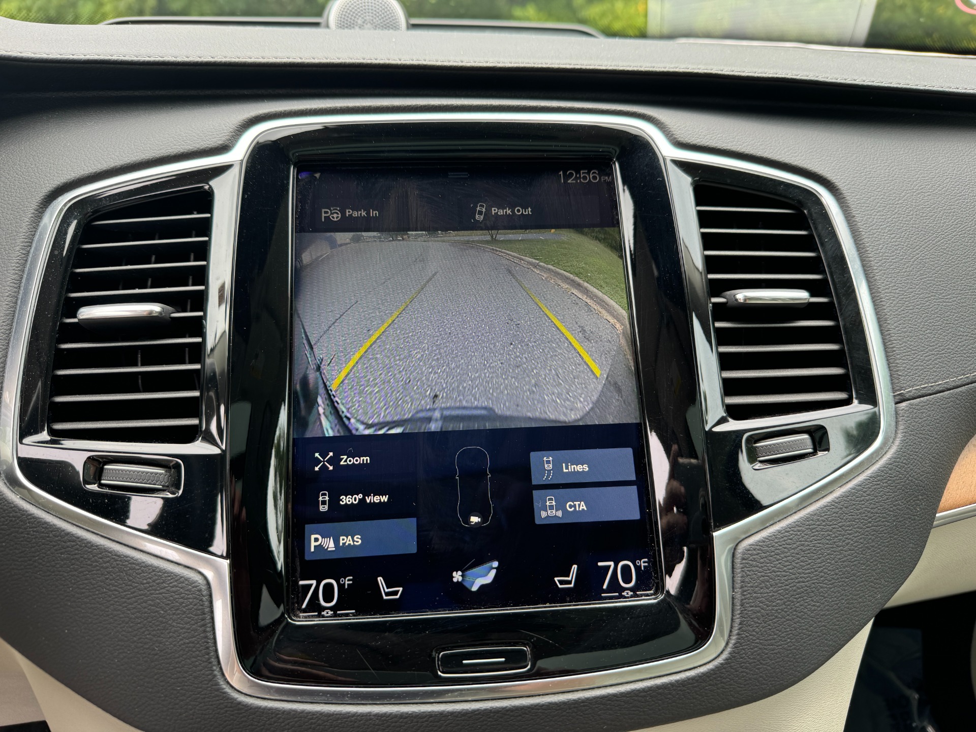 Used 2018 Volvo XC90 Inscription for sale Sold at Formula Imports in Charlotte NC 28227 31