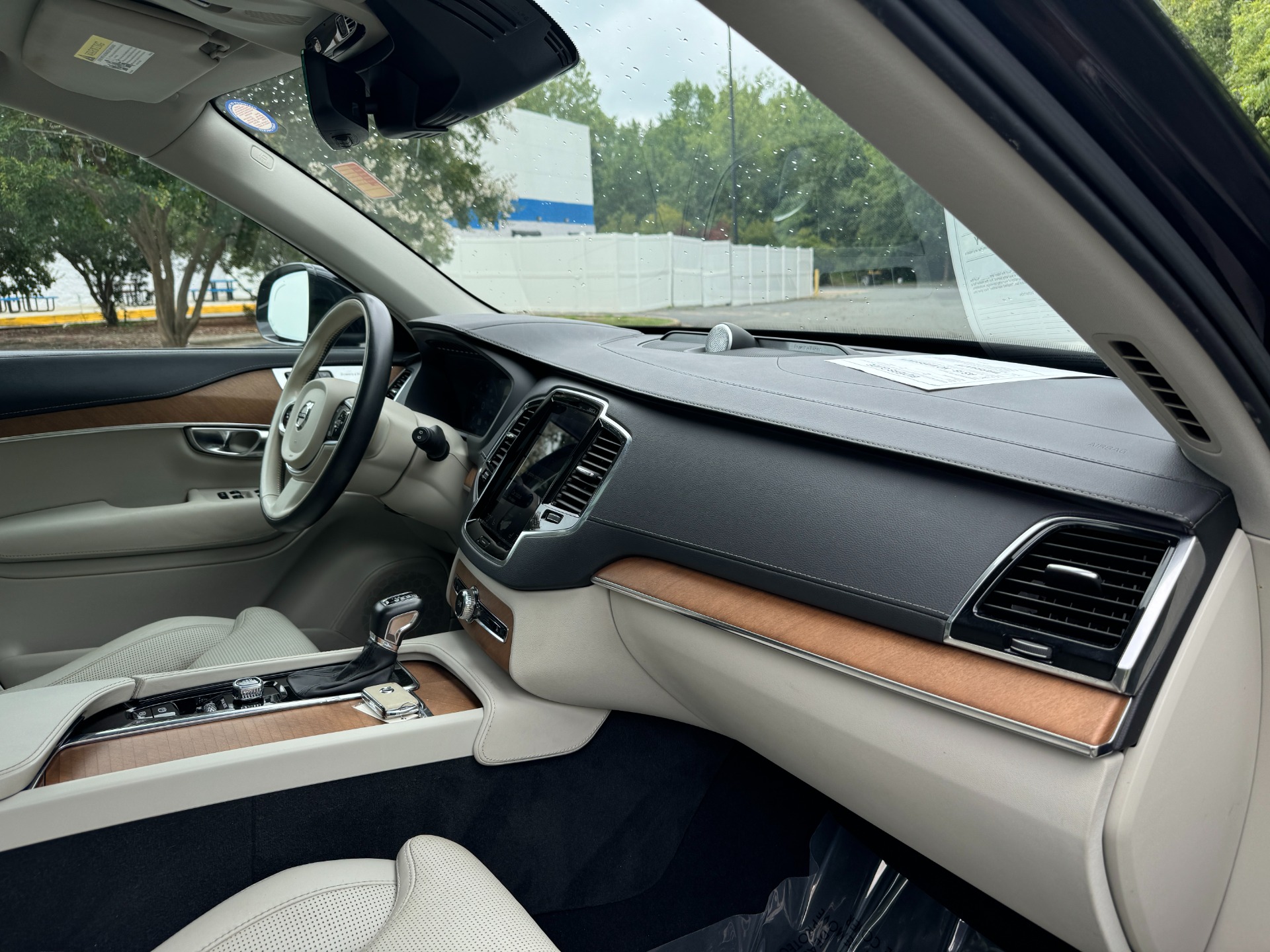 Used 2018 Volvo XC90 Inscription for sale Sold at Formula Imports in Charlotte NC 28227 46