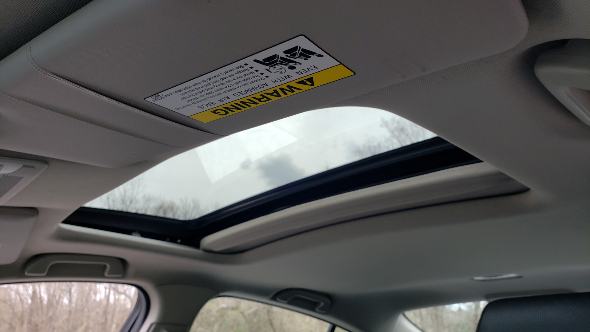 Used 2013 Acura ILX TECH PKG / SUNROOF / NAV / DUAL-ZONE A/C / REARVIEW for sale Sold at Formula Imports in Charlotte NC 28227 26