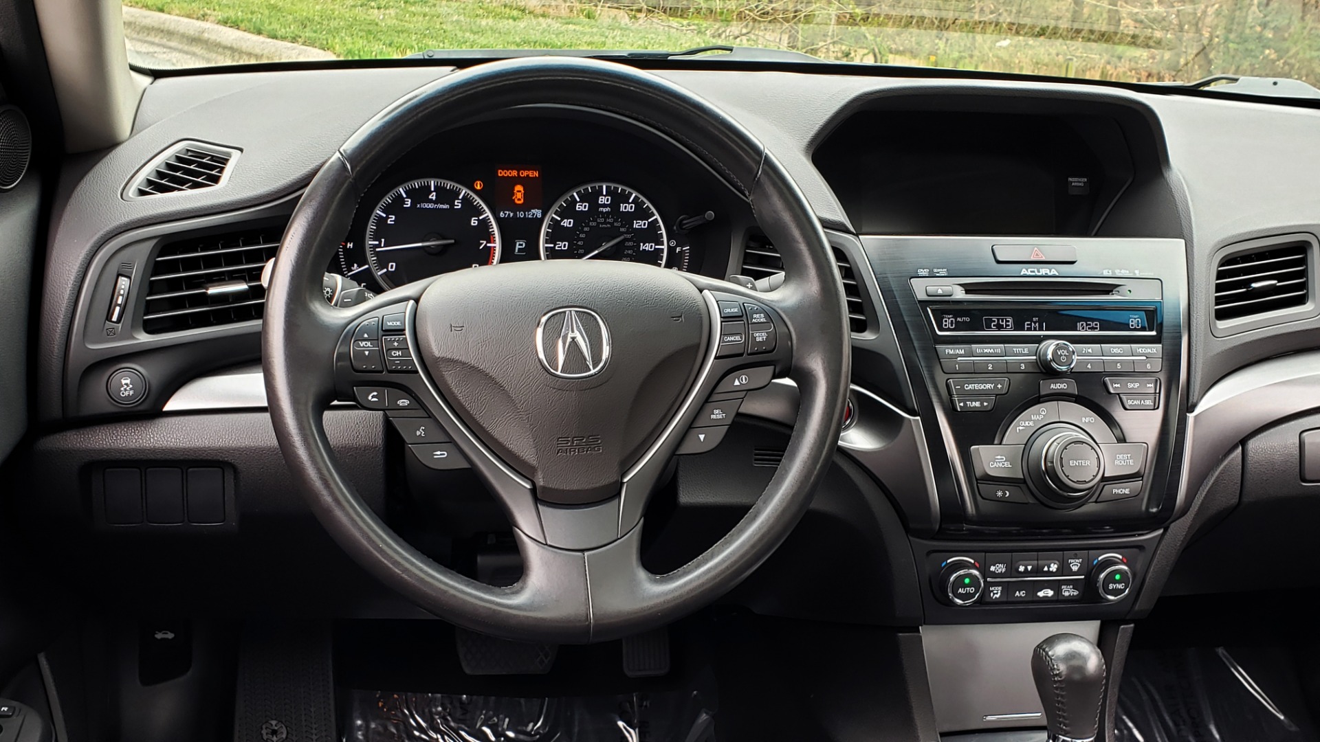 Used 2013 Acura ILX TECH PKG / SUNROOF / NAV / DUAL-ZONE A/C / REARVIEW for sale Sold at Formula Imports in Charlotte NC 28227 37